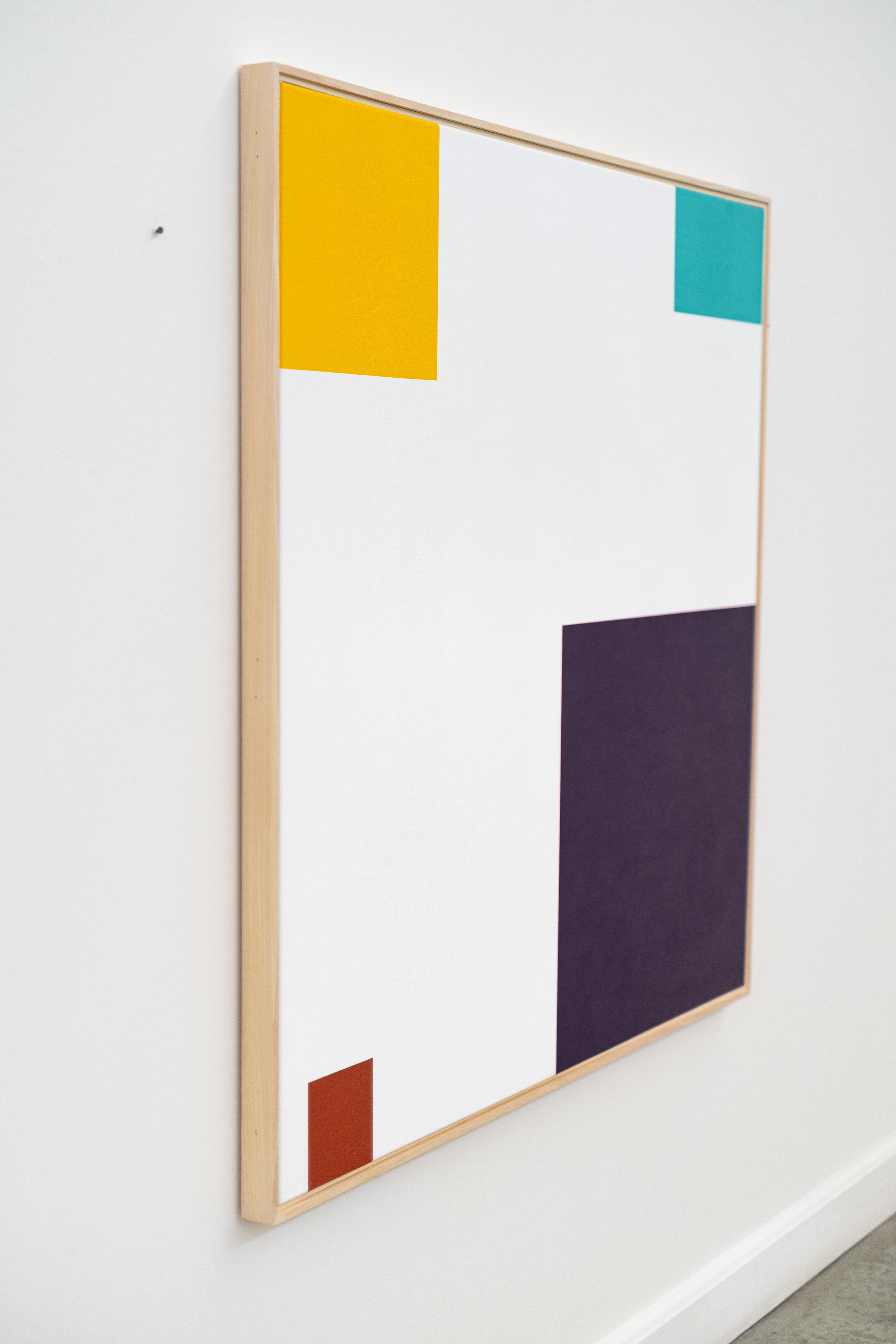 Questo colorato quadro astratto espressionista è opera della pluripremiata artista Milly Ristvedt.

La vista di una roccia di forma triangolare dal suo studio in riva al mare ha ispirato il colore e la forma di questo coinvolgente paesaggio astratto