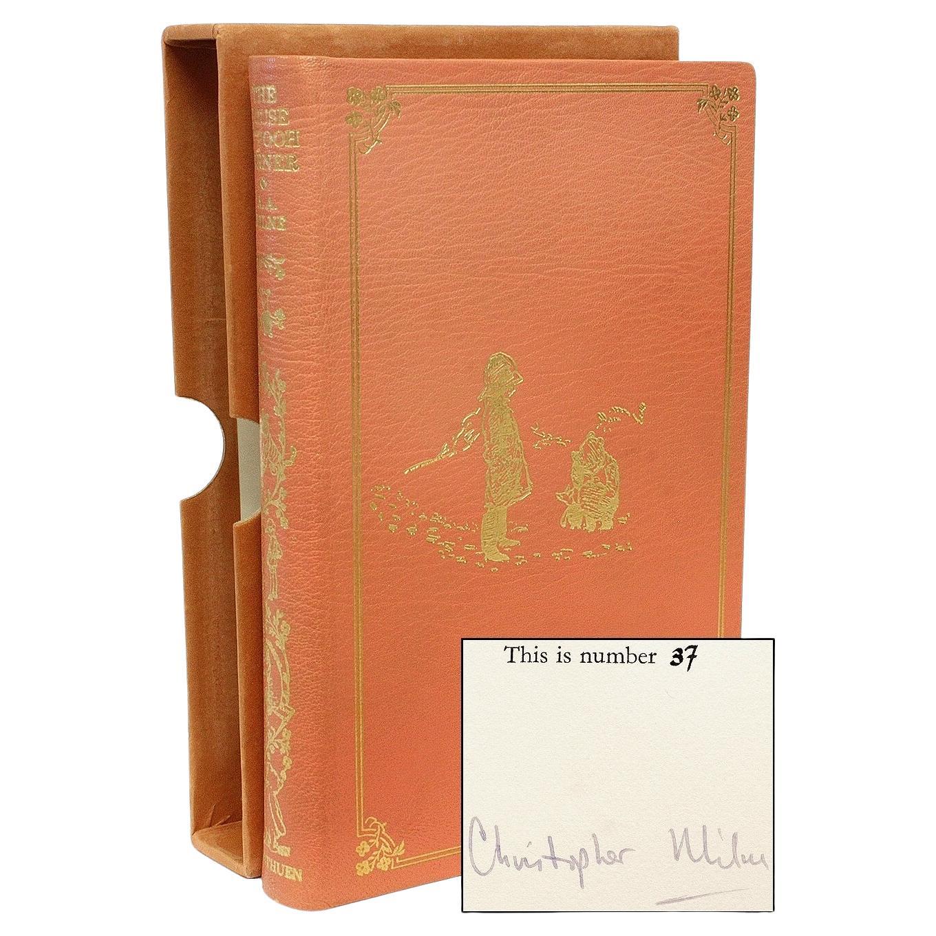 MILNE. The House At Pooh Corner. LIMITED EDITION SIGNED BY CHRISTOPHER MILNE !
