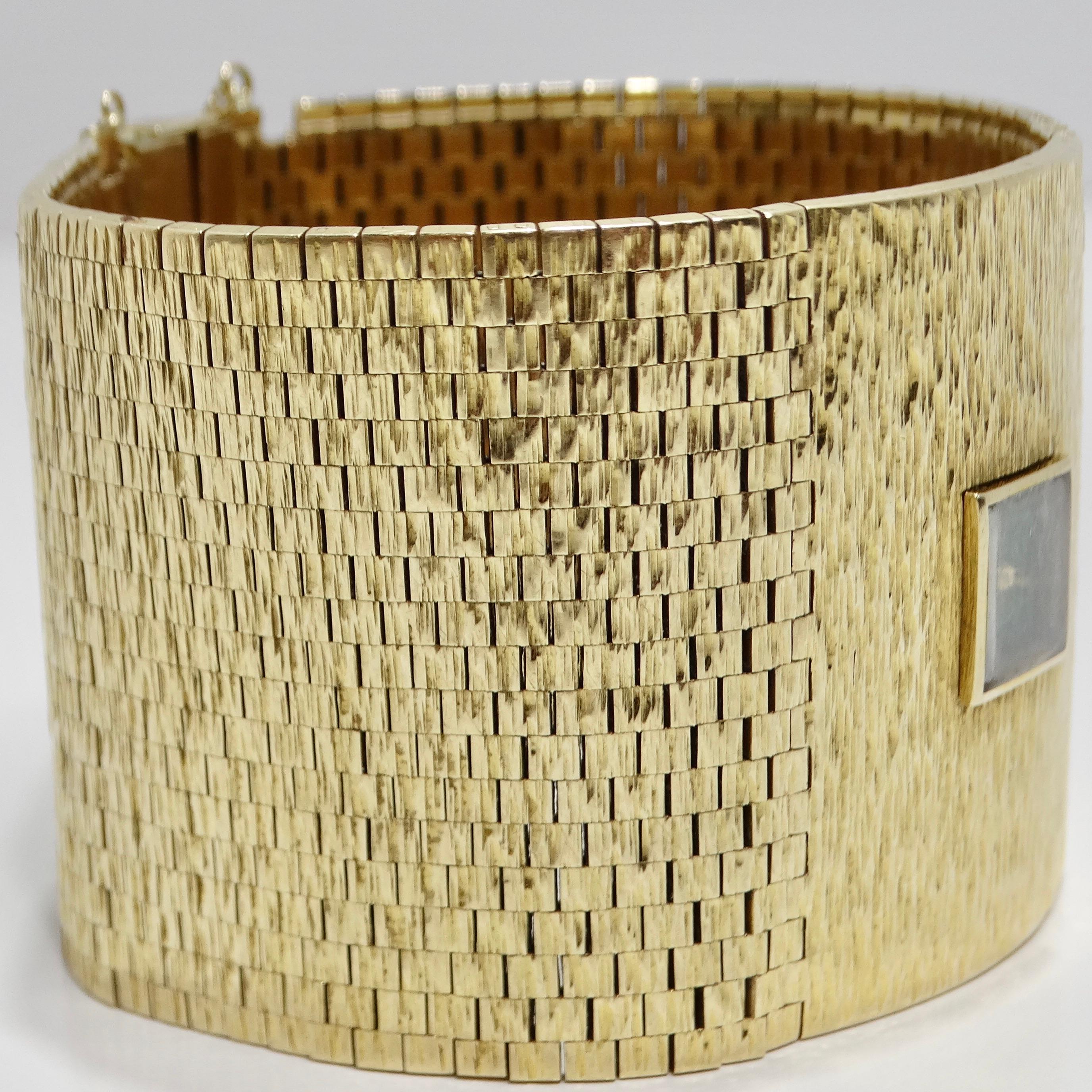 Taille carrée Montre-bracelet à bracelet en or et malachite Milner des années 1970 en vente