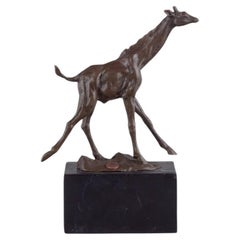 Milo (1955), escultor español. Escultura de bronce de una jirafa. Finales del siglo XX