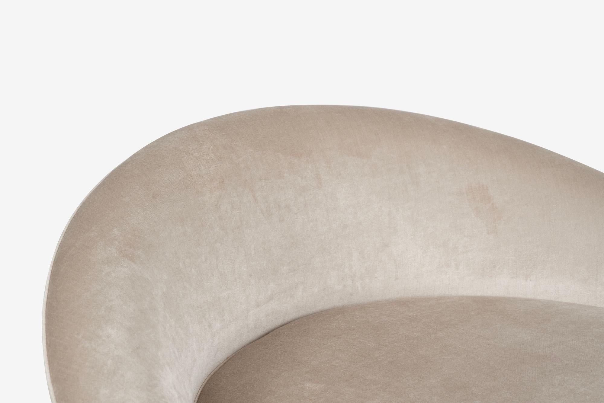 Milo Baufmanm Style Satellite Chaise 3