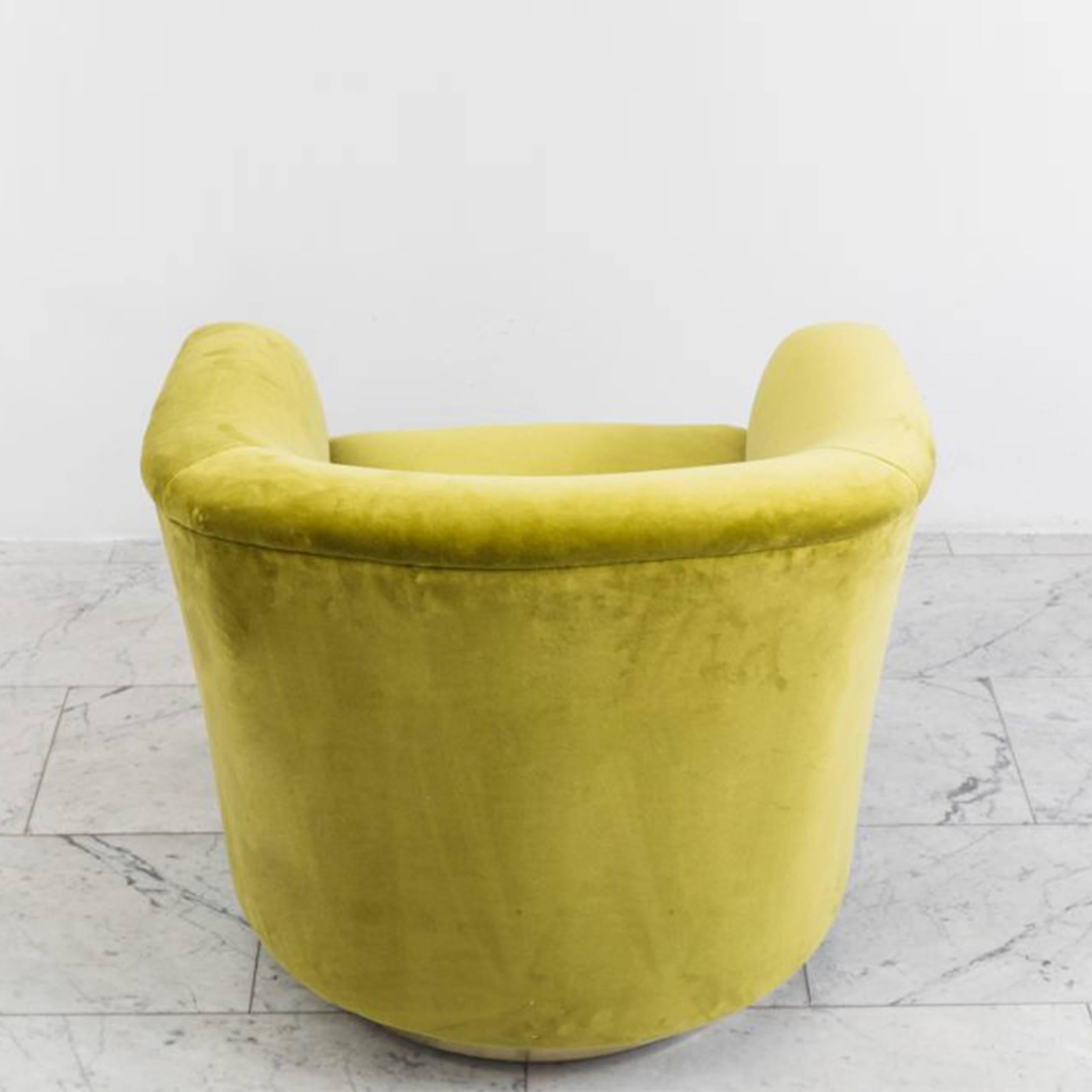 Milo Baughman, Green Swivel Chairs, USA, 1970s In Excellent Condition In New York, NY