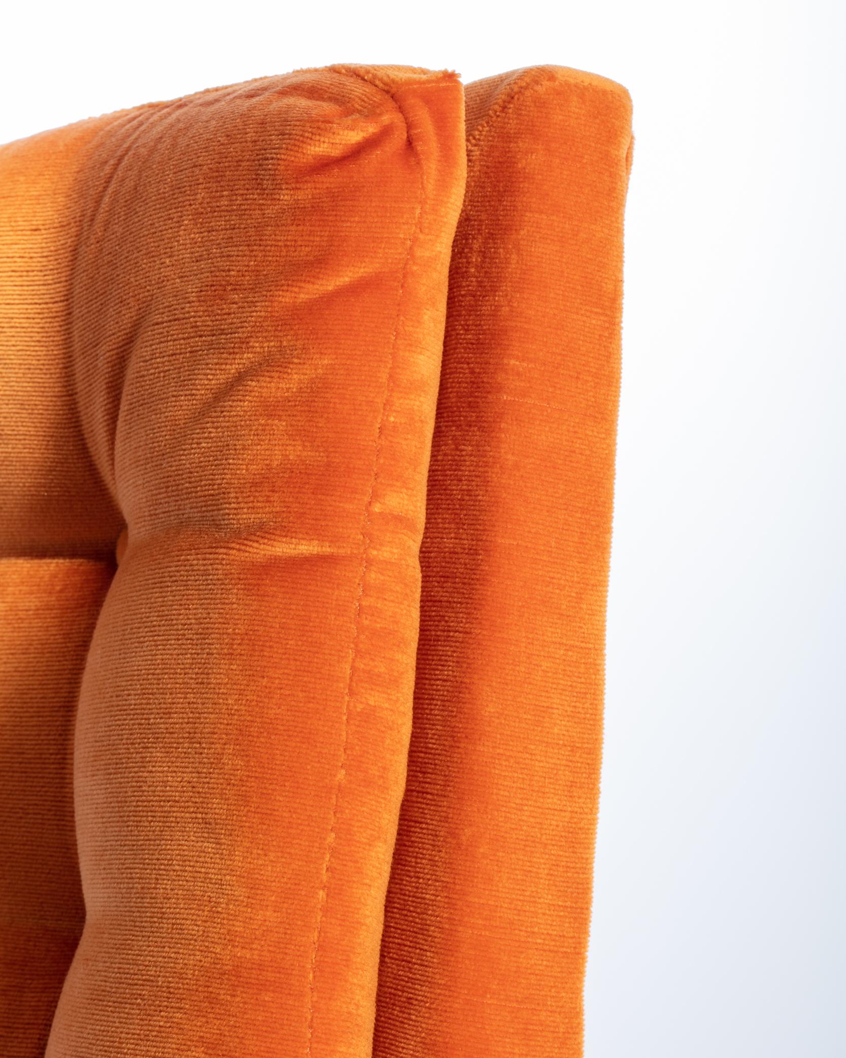 A Set of 8 Orange Mid Century Milo Baughman Velvet Dining Chairs with Chrome Leg For Sale 12