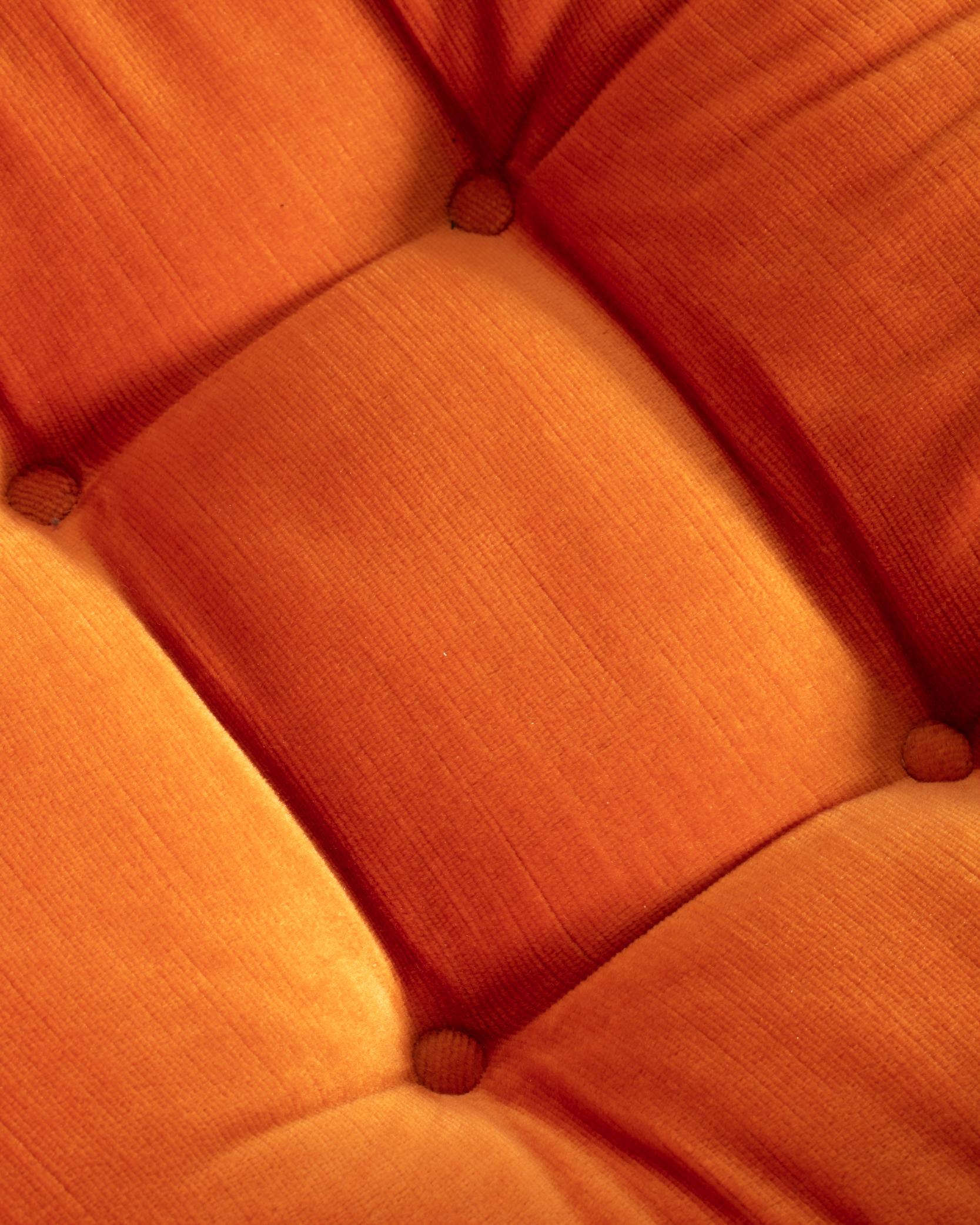 A Set of 8 Orange Mid Century Milo Baughman Velvet Dining Chairs with Chrome Leg For Sale 5