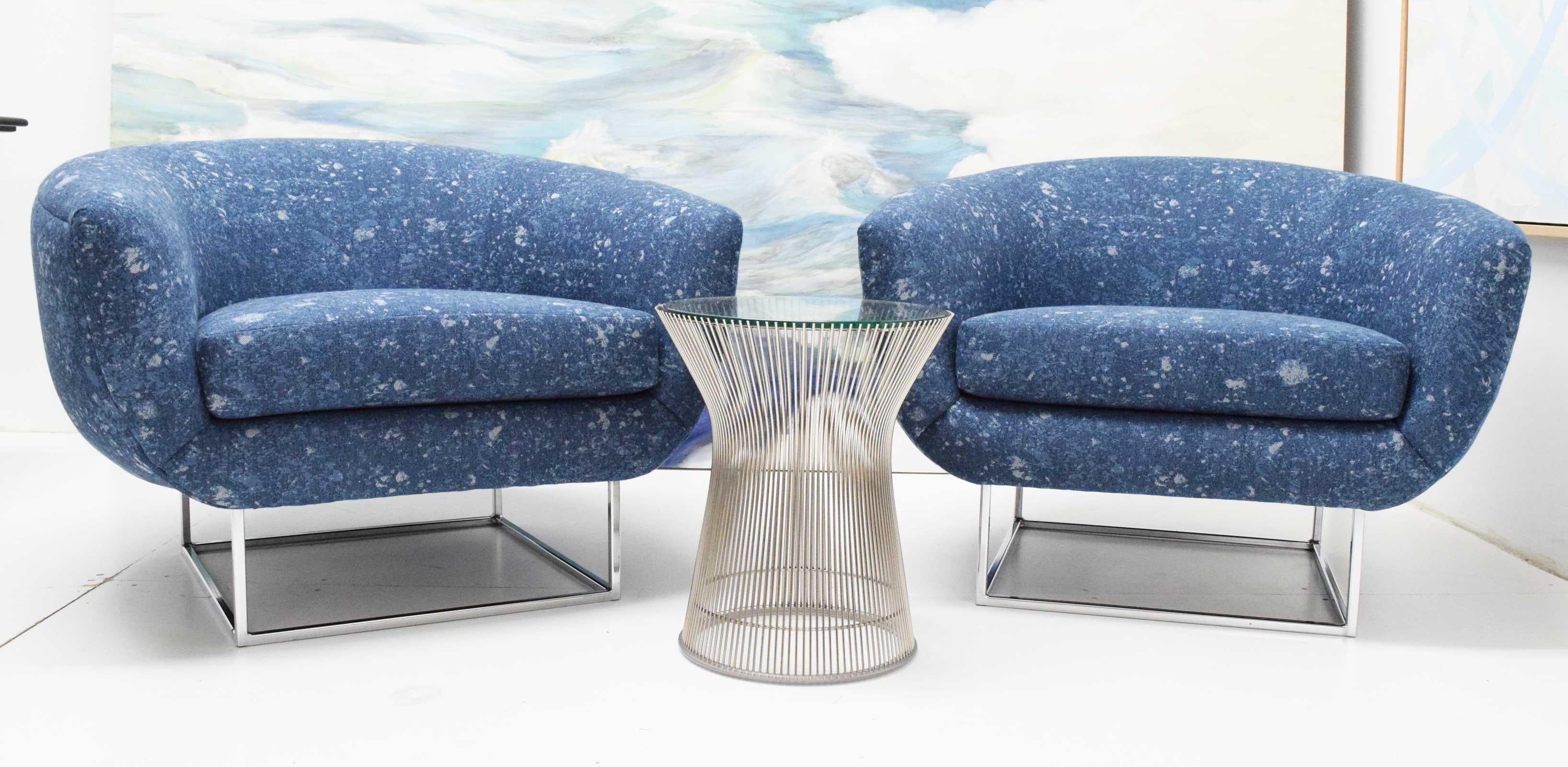 Milo Baughman 1970s Lounge Chairs in Blue Upholstery by Donghia In Good Condition For Sale In Dallas, TX