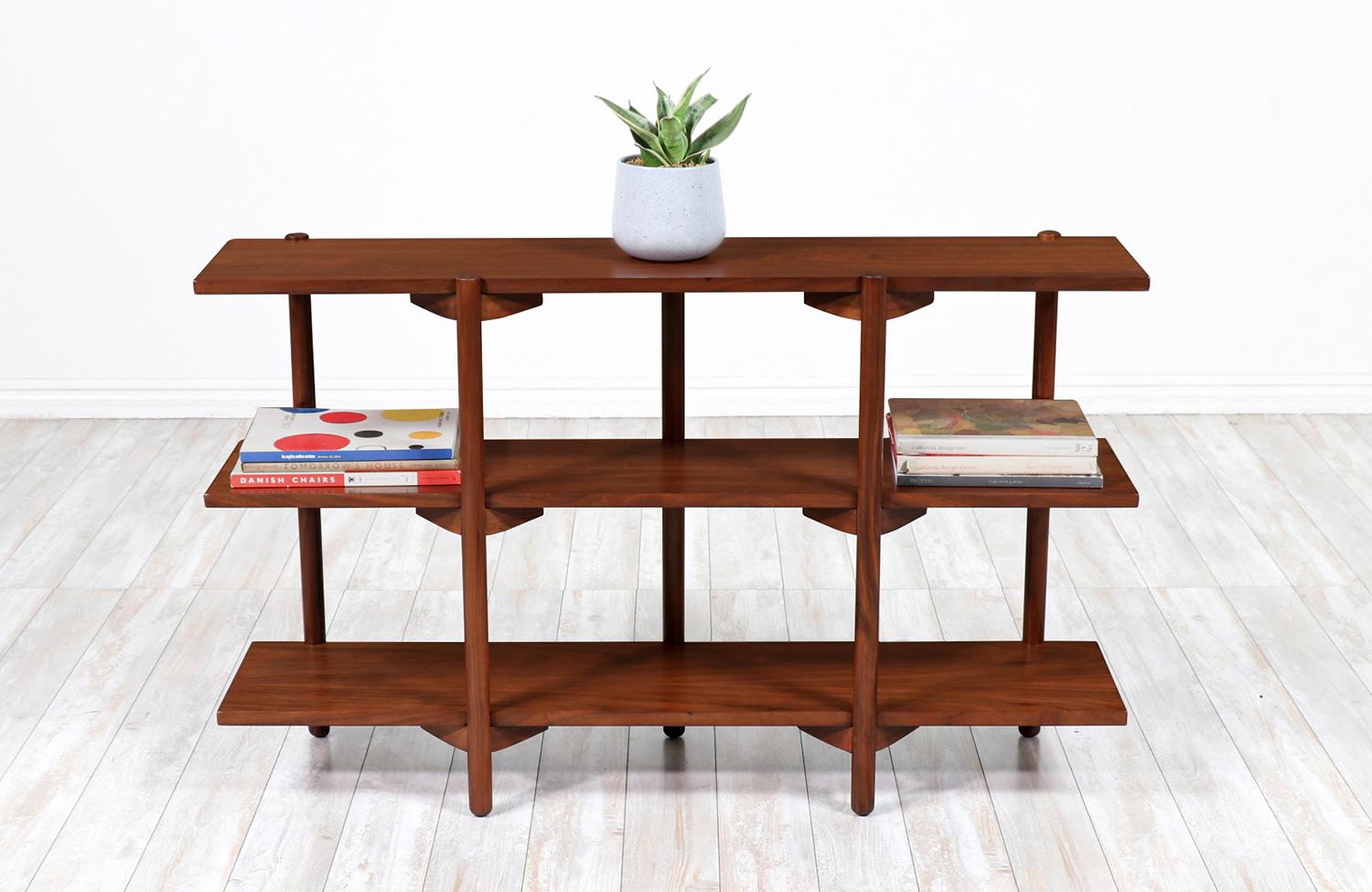 Milo Baughman 3-Tier walnut bookshelf for Glenn of California.