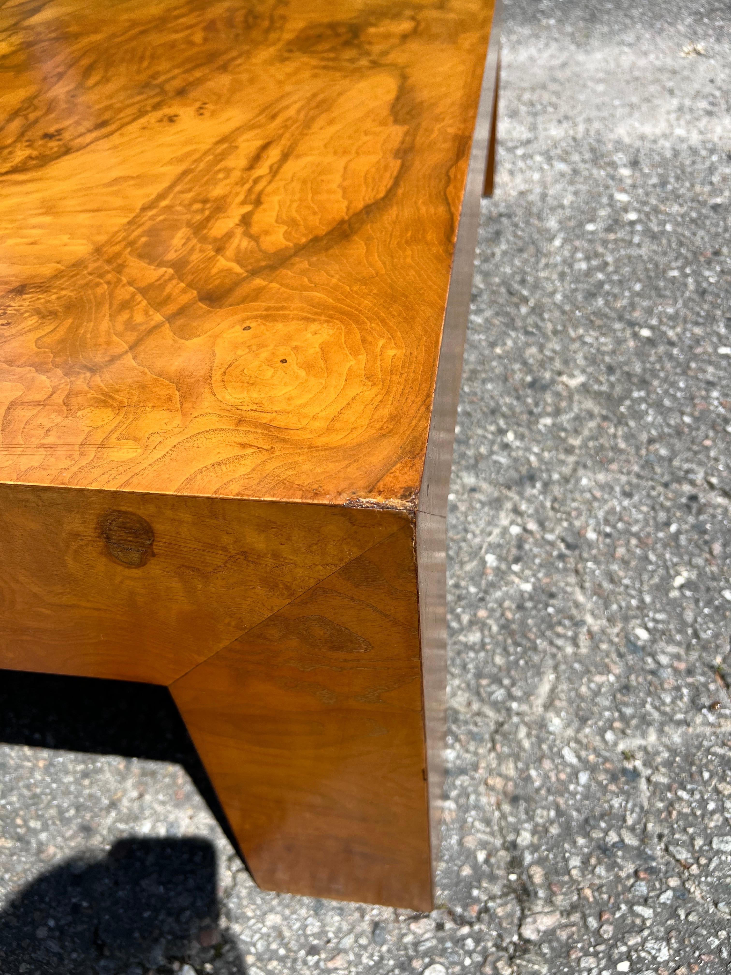 Mid-Century Modern Milo Baughman Attributed Large Scale Burlwood Coffee Table For Sale