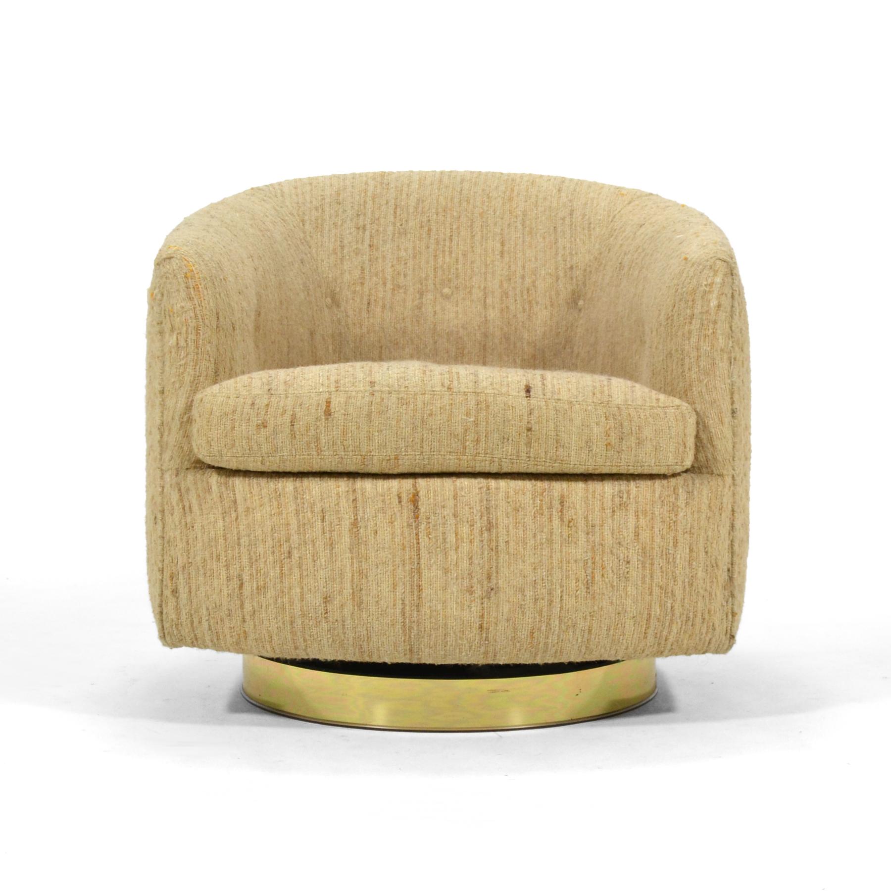 Mid-Century Modern Milo Baughman Barrel Back Lounge Chair by Thayer Coggin For Sale