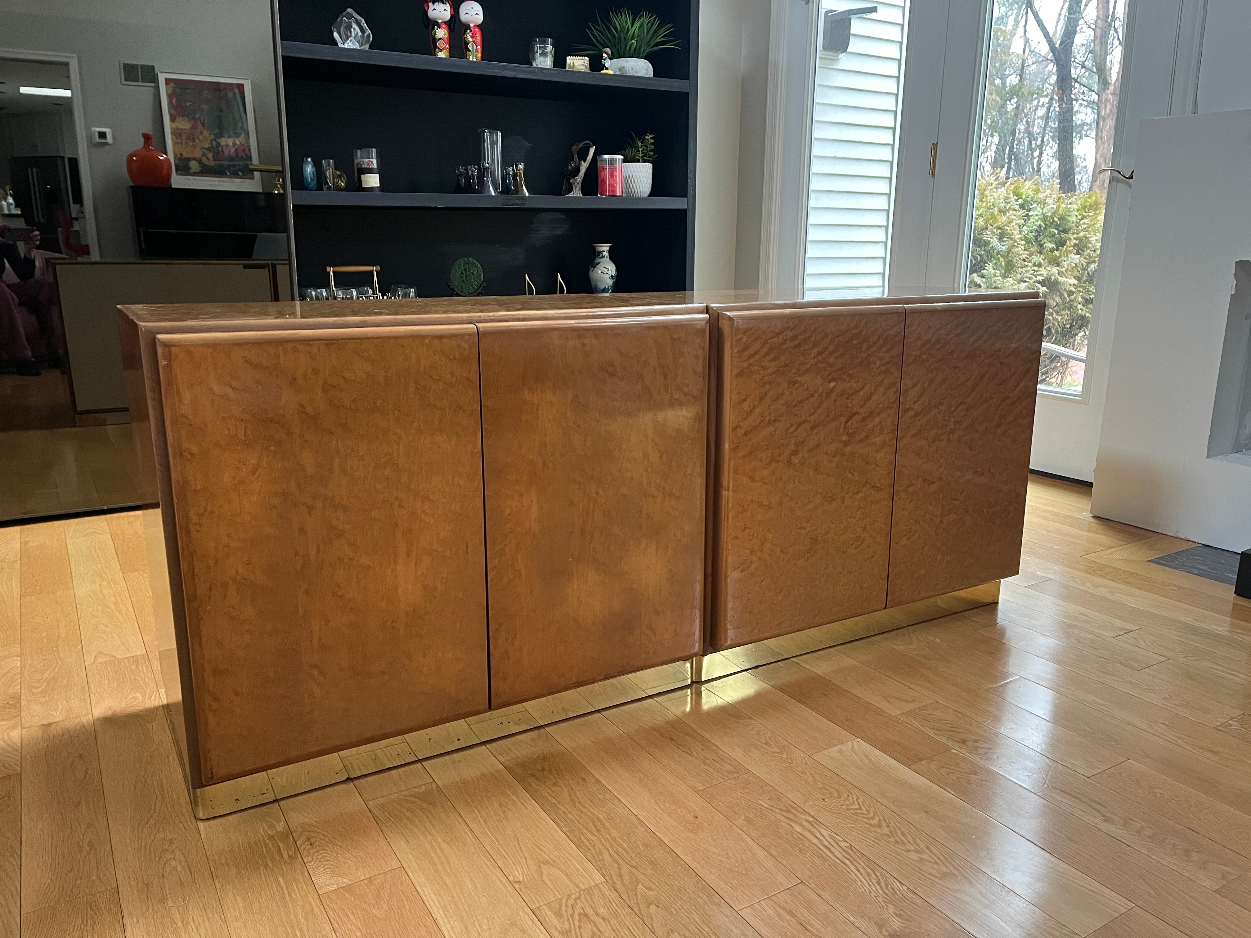 Mid-Century Modern Milo Baughman Birdseye Maple MCM Night Stands/Credenza with Gold Base For Sale
