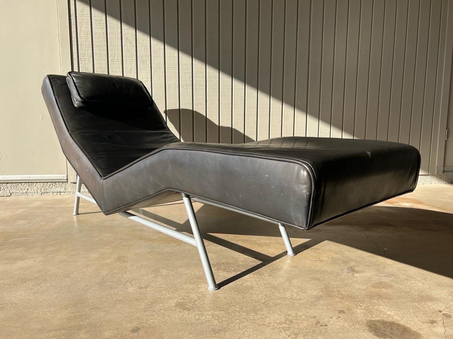 Milo Baughman Black Leather Fred Chaise Lounge Chair for Thayer Coggin In Good Condition For Sale In Phoenix, AZ