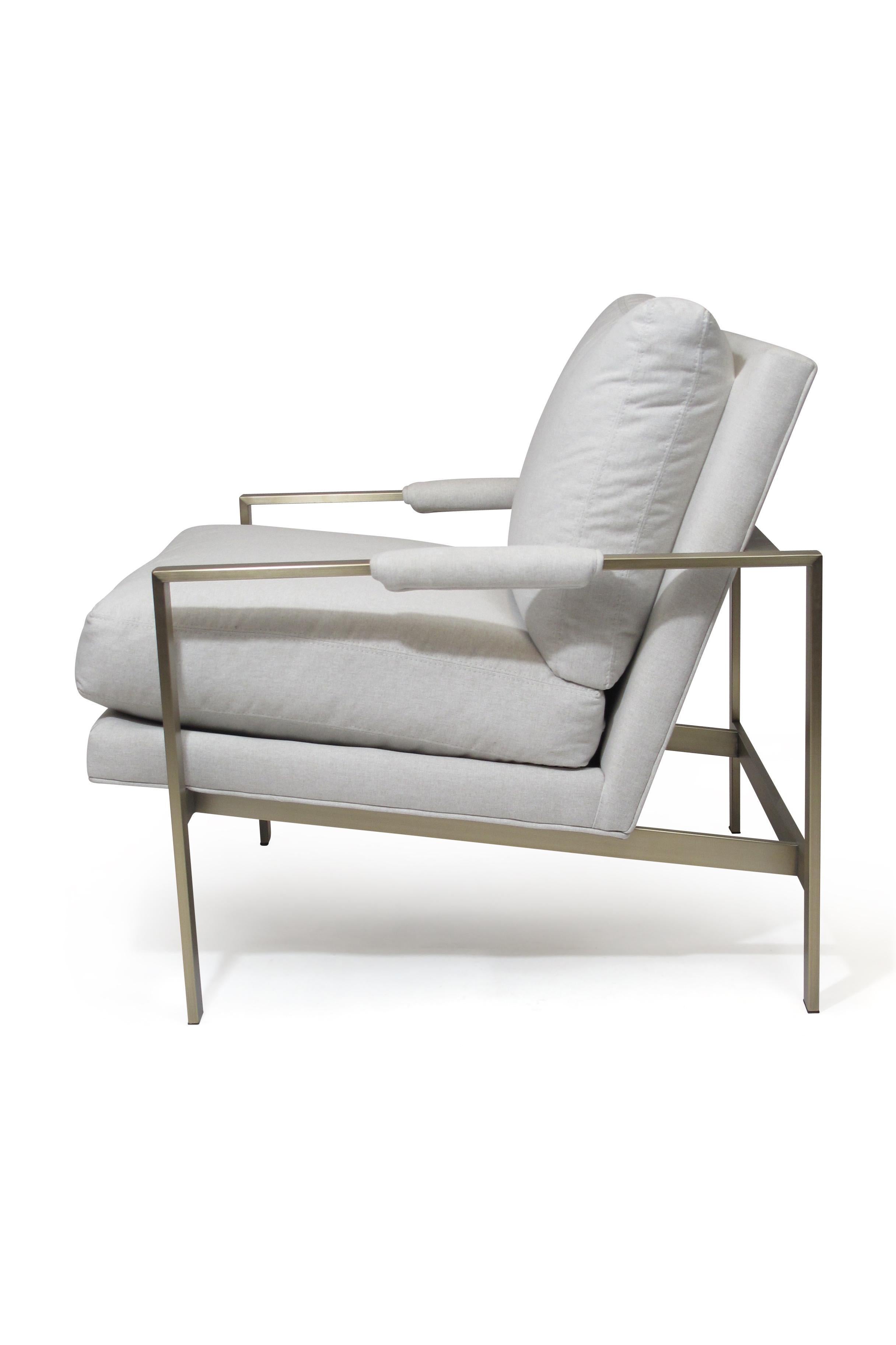 Midcentury Milo Baughman Brass Frame Lounge Chairs in Off-White Fabric In Good Condition For Sale In Oakland, CA