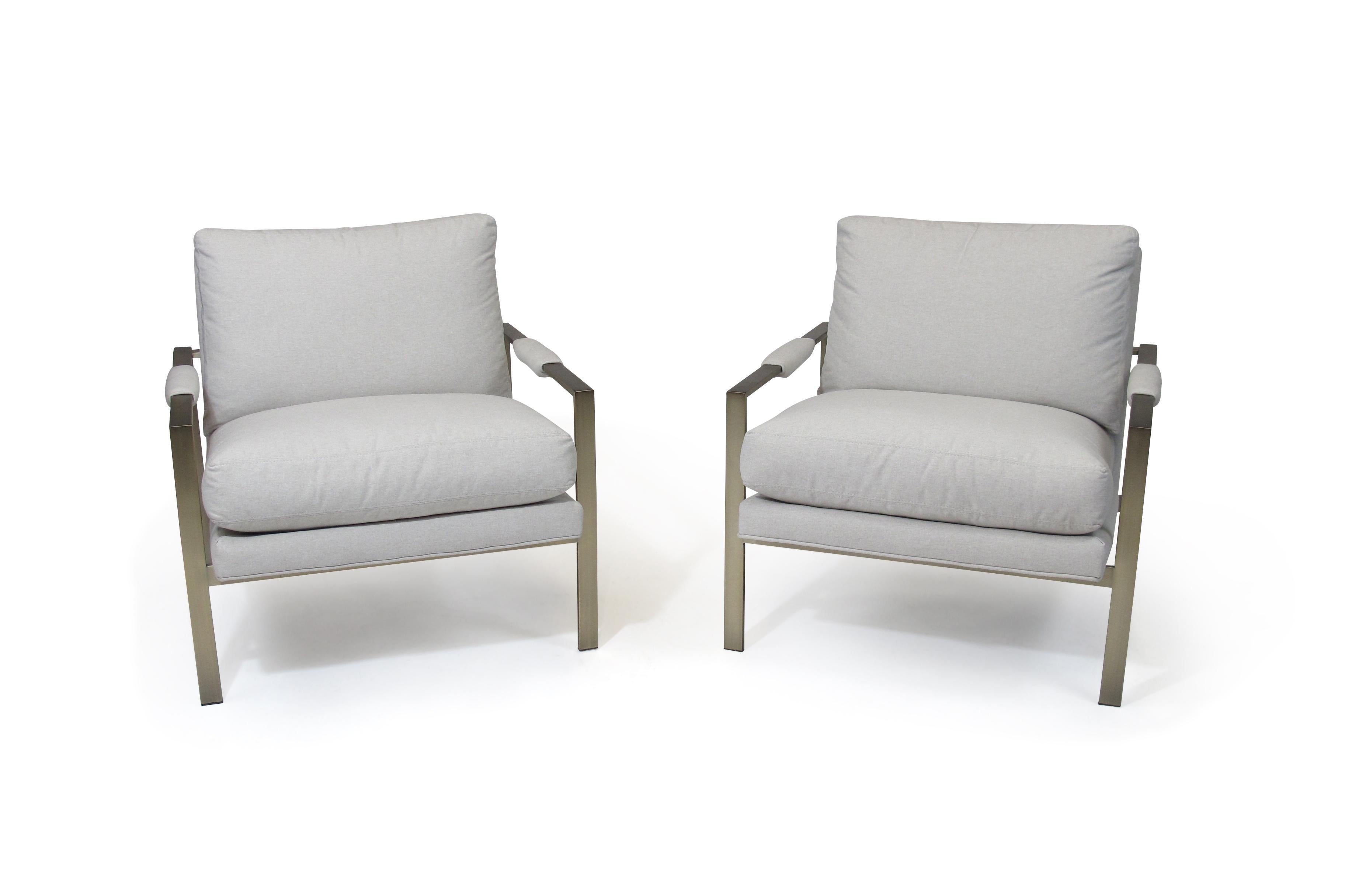 Midcentury Milo Baughman Brass Frame Lounge Chairs in Off-White Fabric For Sale 4
