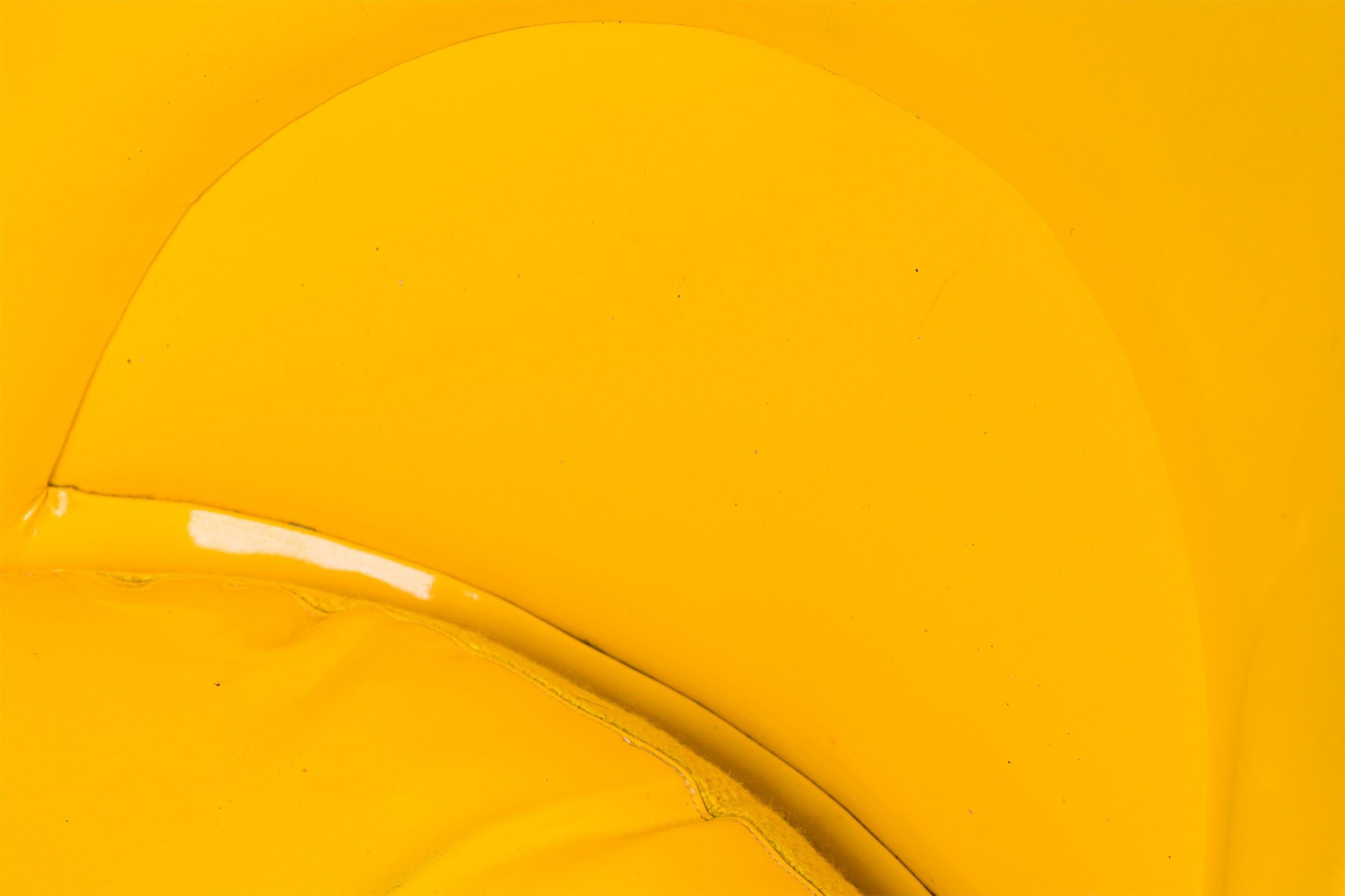 Milo Baughman, fauteuil en cuir verni jaune vif, pivotant et inclinable en vente 4