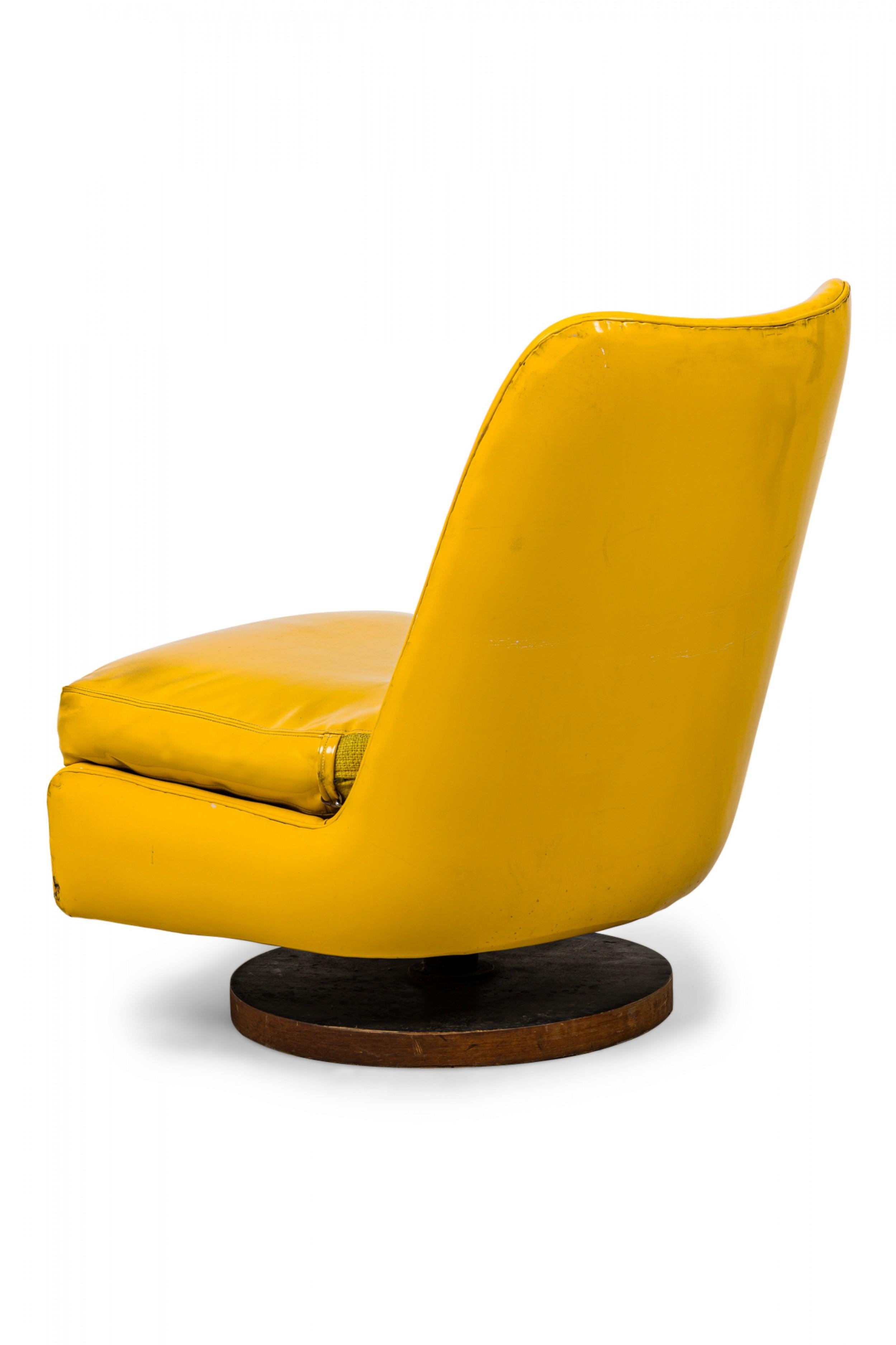 Mid-Century Modern Milo Baughman Bright Yellow Patent Leather Swivel / Tilt Slipper Chair For Sale