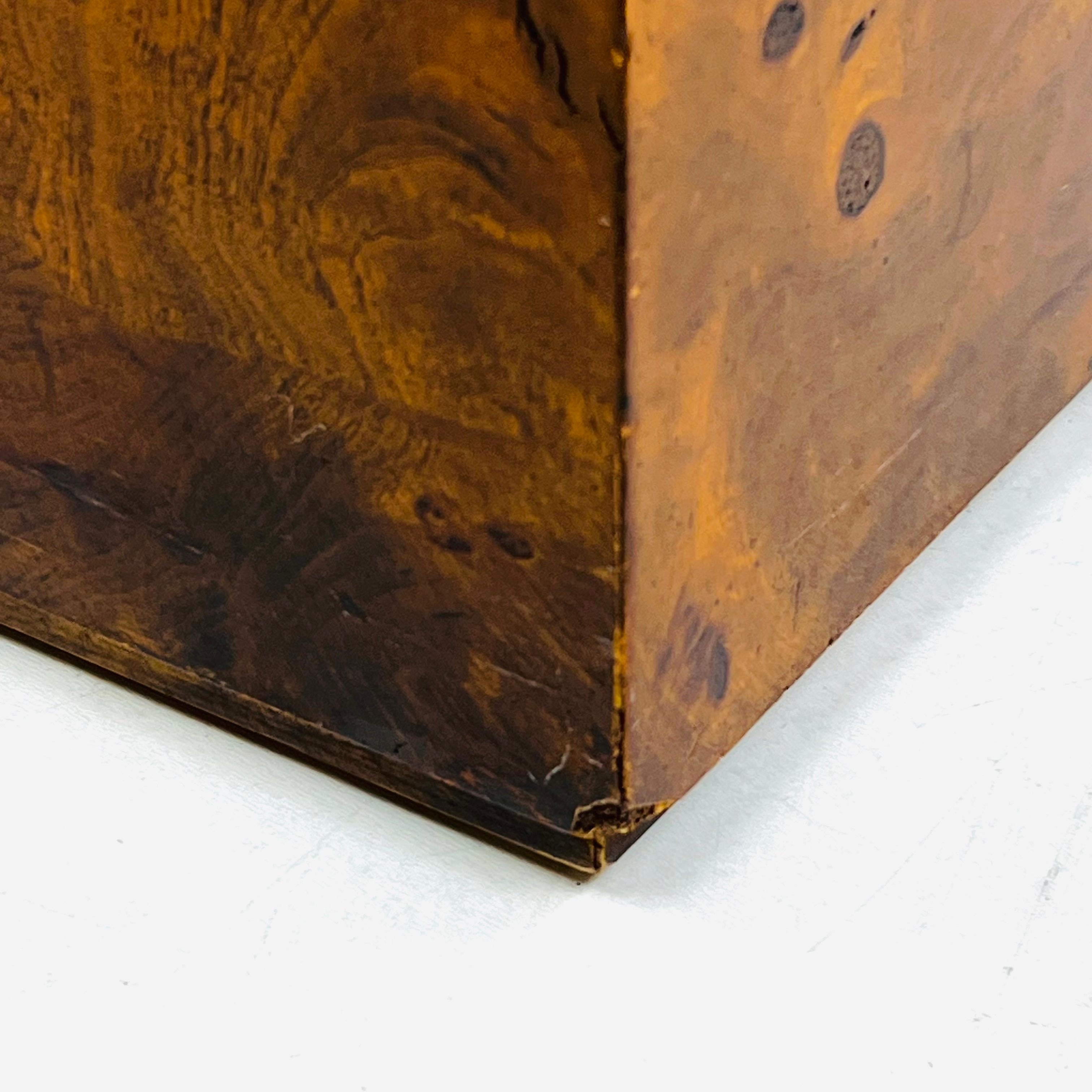 Milo Baughman Burl Coffee / Side Table For Sale 3