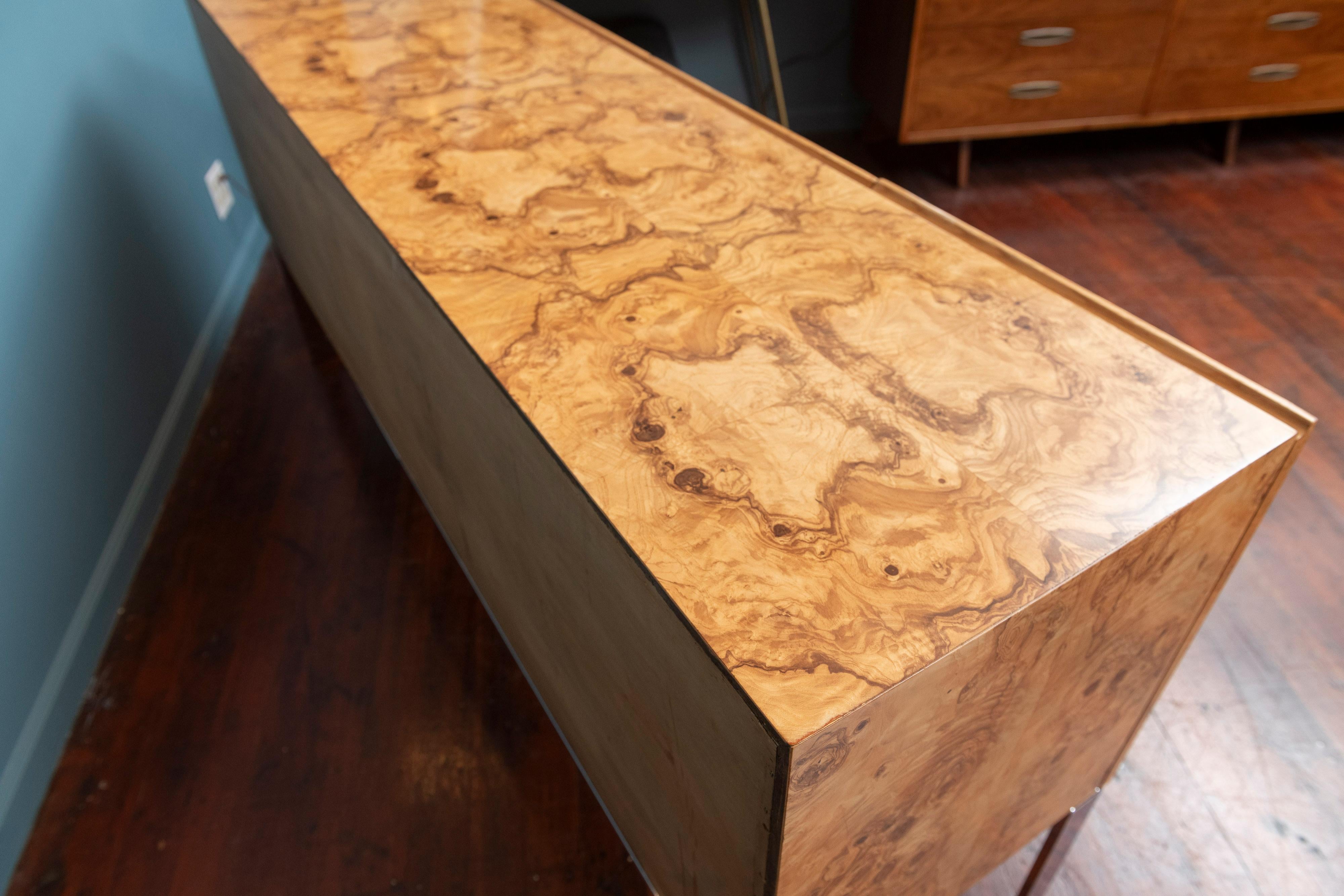 Milo Baughman Burl Credenza for Thayer Coggin 3