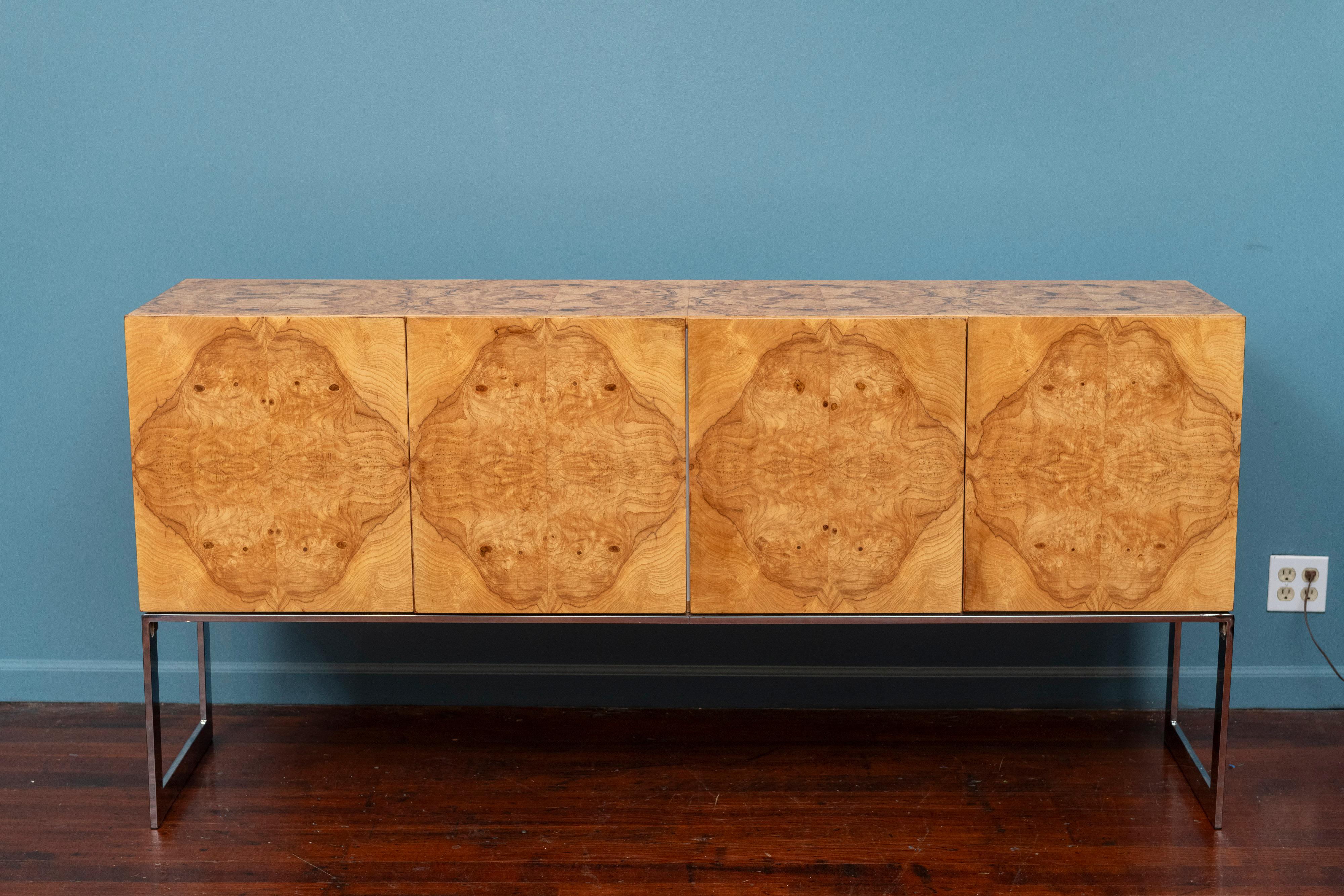 Milo Baughman design burl wood credenza for Thayer Coggin U.S.A. Newly refinished and ready to install. Gorgeous repeat on the burl veneer front, top and inside doors. Sophisticated credenza or bar cabinet includes two drawers and two shelves.