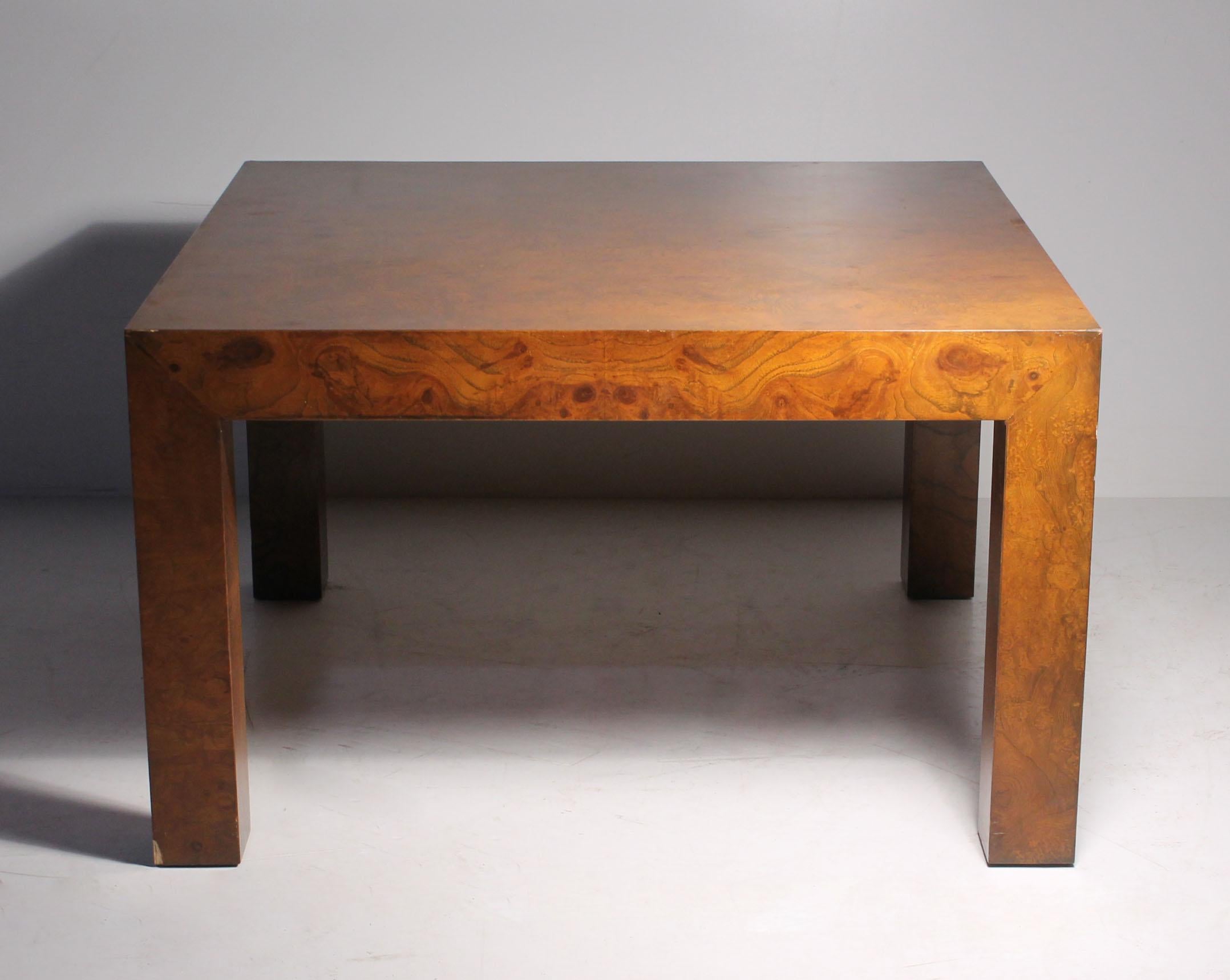 Milo Baughman Burl Olivewood Parsons Coffee Table In Good Condition For Sale In Chicago, IL