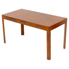 Escritorios y Mesas de Escribir