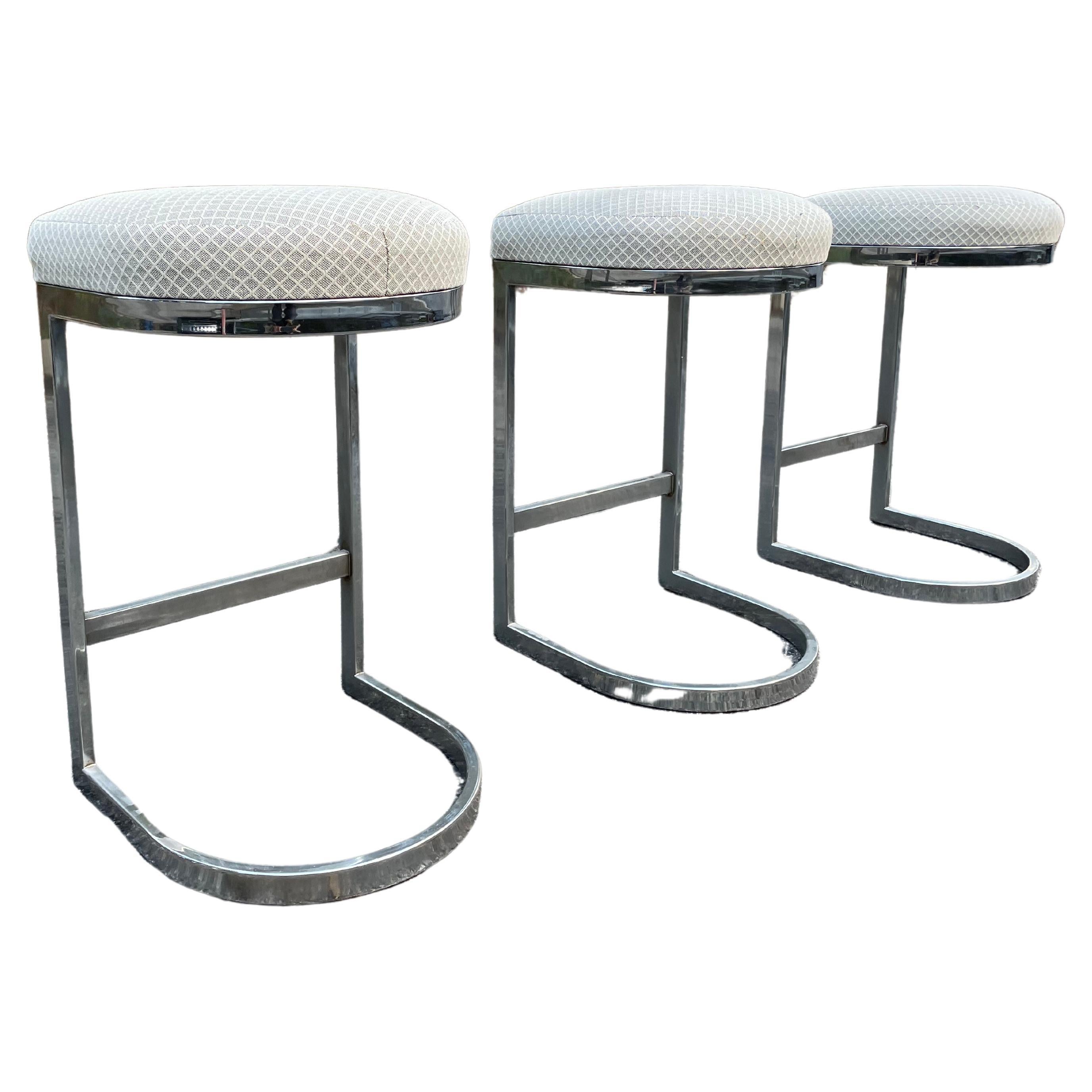Milo Baughman Cantilever Chrome Bar Stools – Set of 3 In Good Condition In Los Angeles, CA