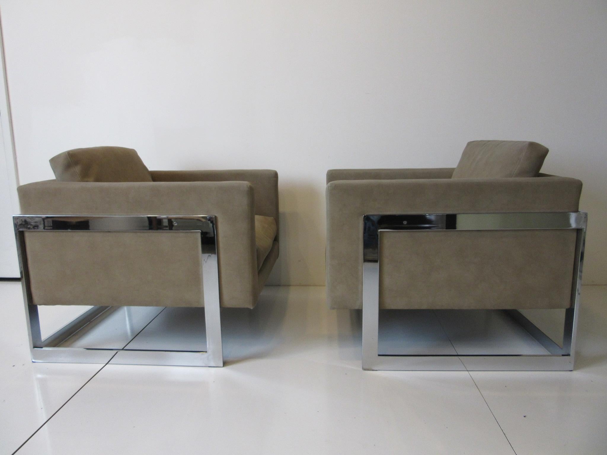 Milo Baughman Cantilever Cube Chairs for Thayer Coggin 5