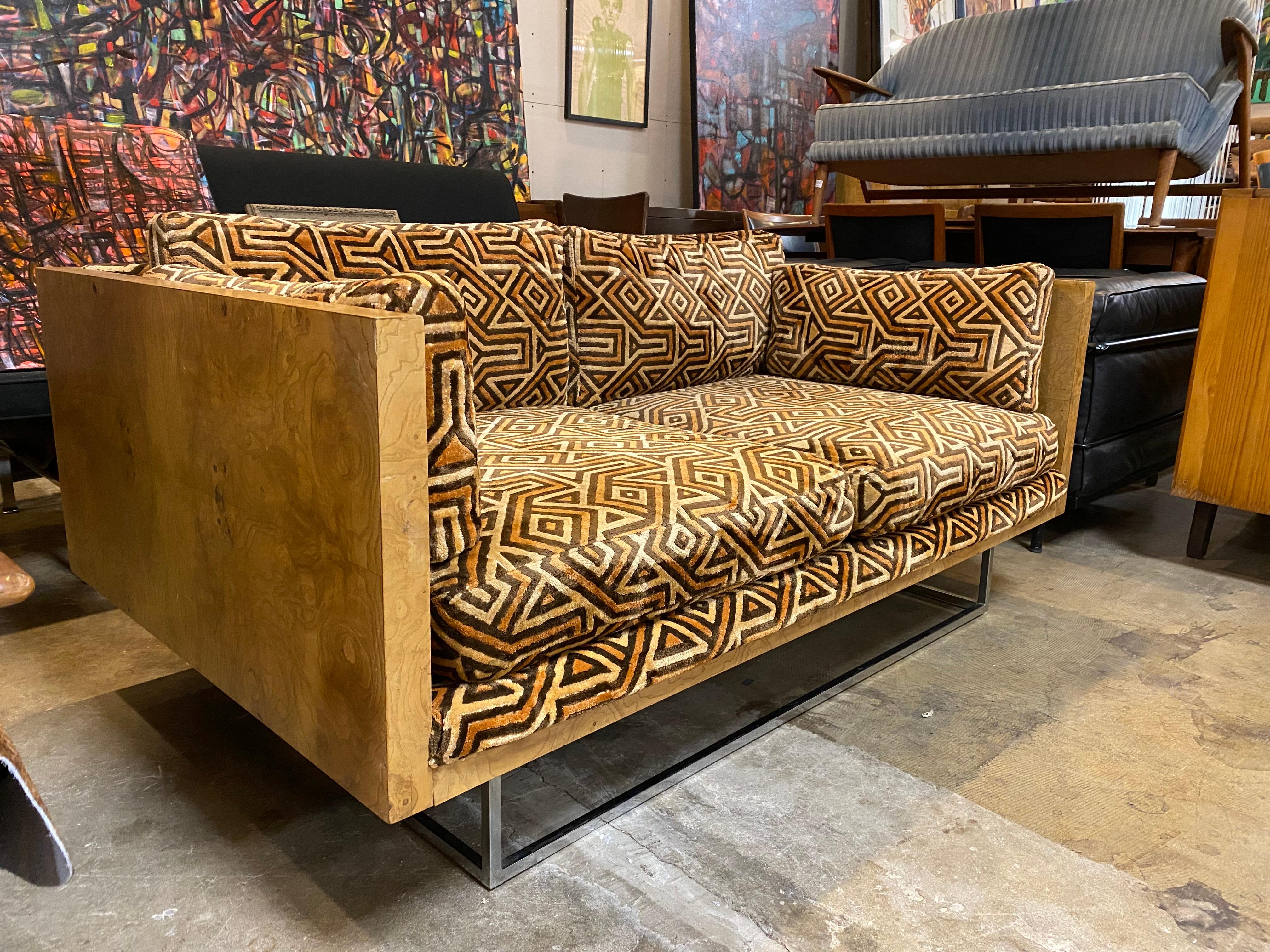 Milo Baughman Case Sofa for Thayer Coggin, Burl Wood with Original Larsen Fabric 6