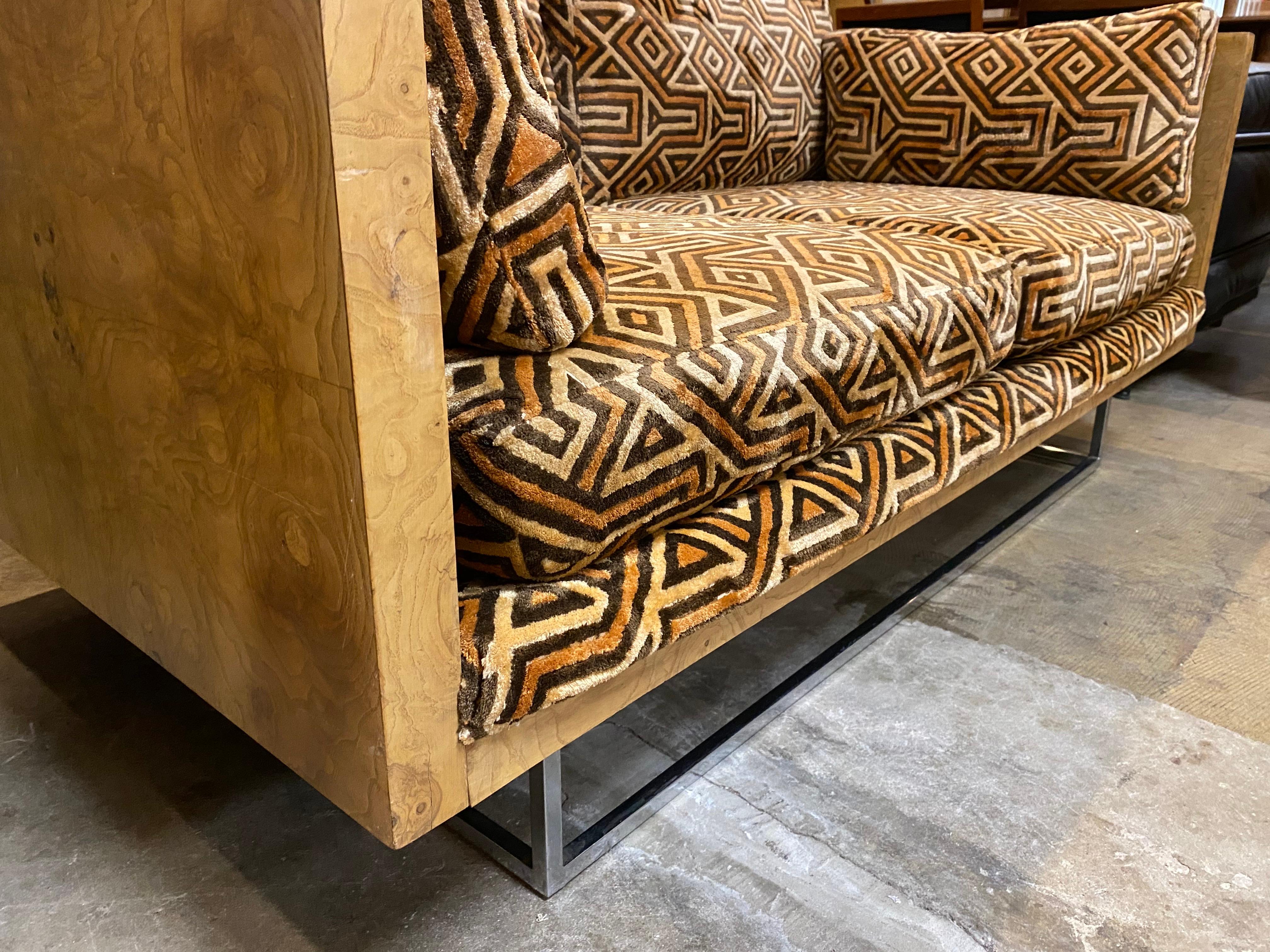 Milo Baughman Case Sofa for Thayer Coggin, Burl Wood with Original Larsen Fabric In Good Condition In San Antonio, TX