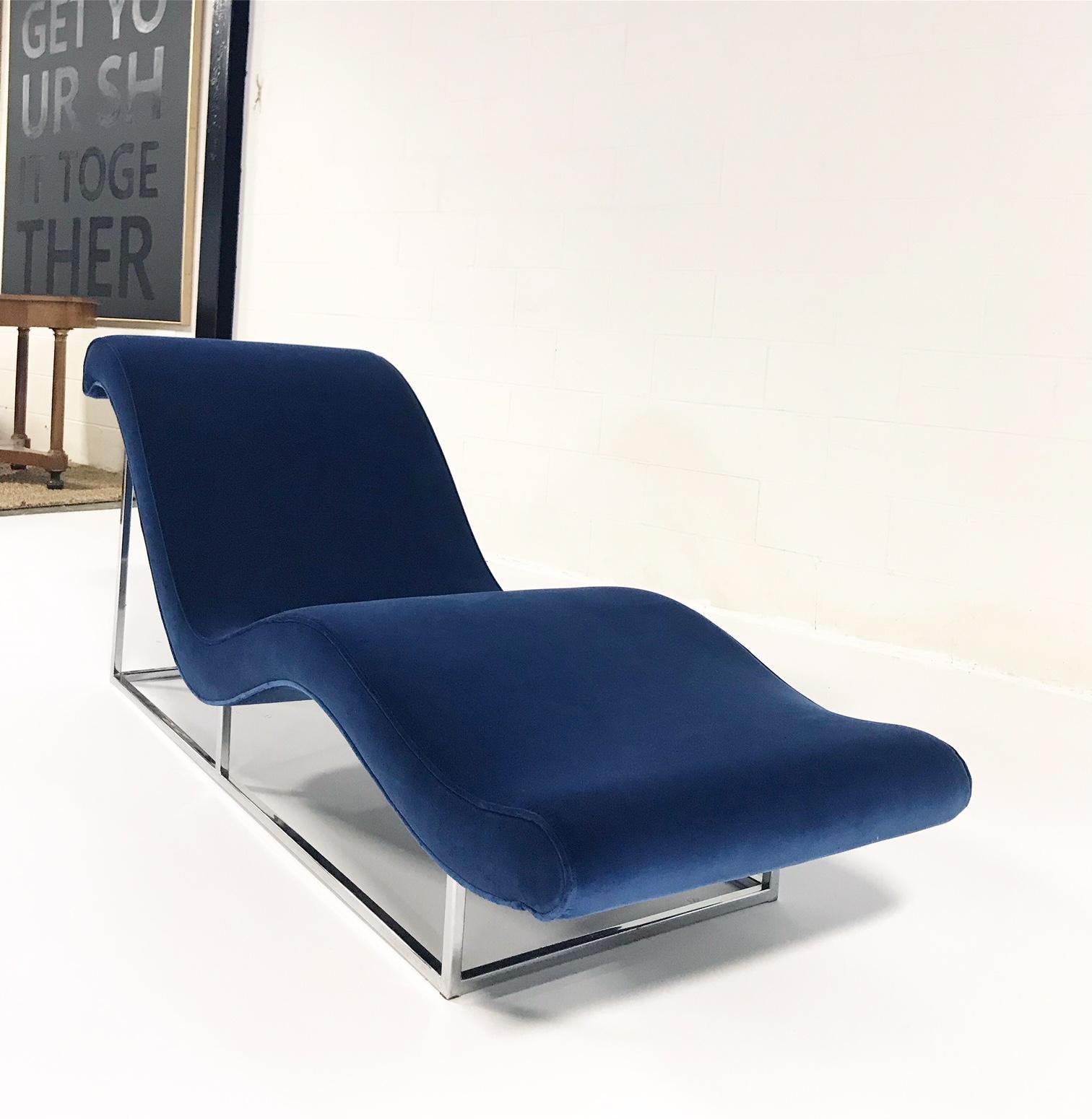 Mid-Century Modern Milo Baughman Chaise Lounge Chair Restored in Loro Piana Blue Velvet, circa 1970