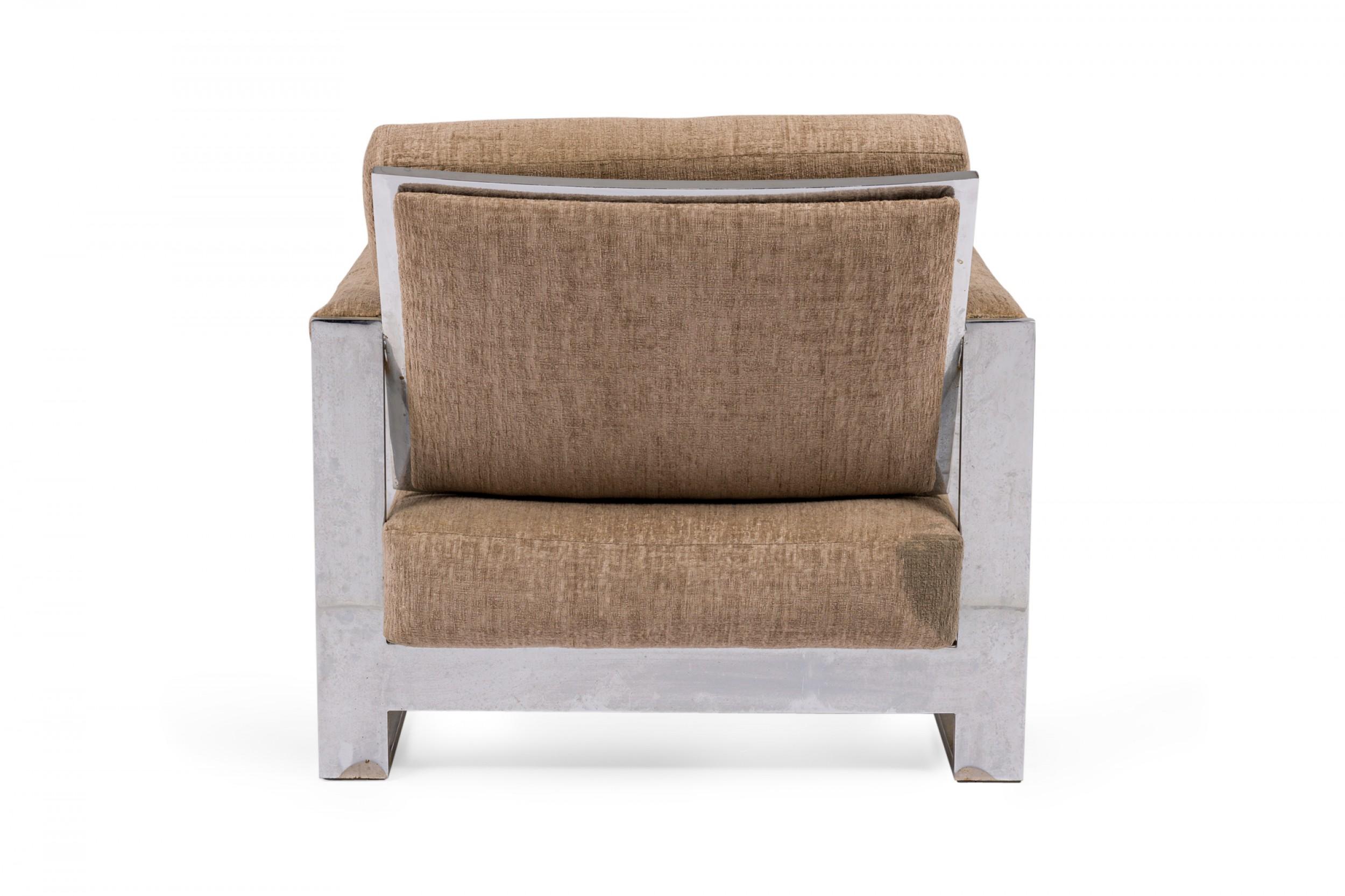 Milo Baughman Chrome and Brown Fabric Upholstered 'Tank' Lounge Armchair In Good Condition For Sale In New York, NY