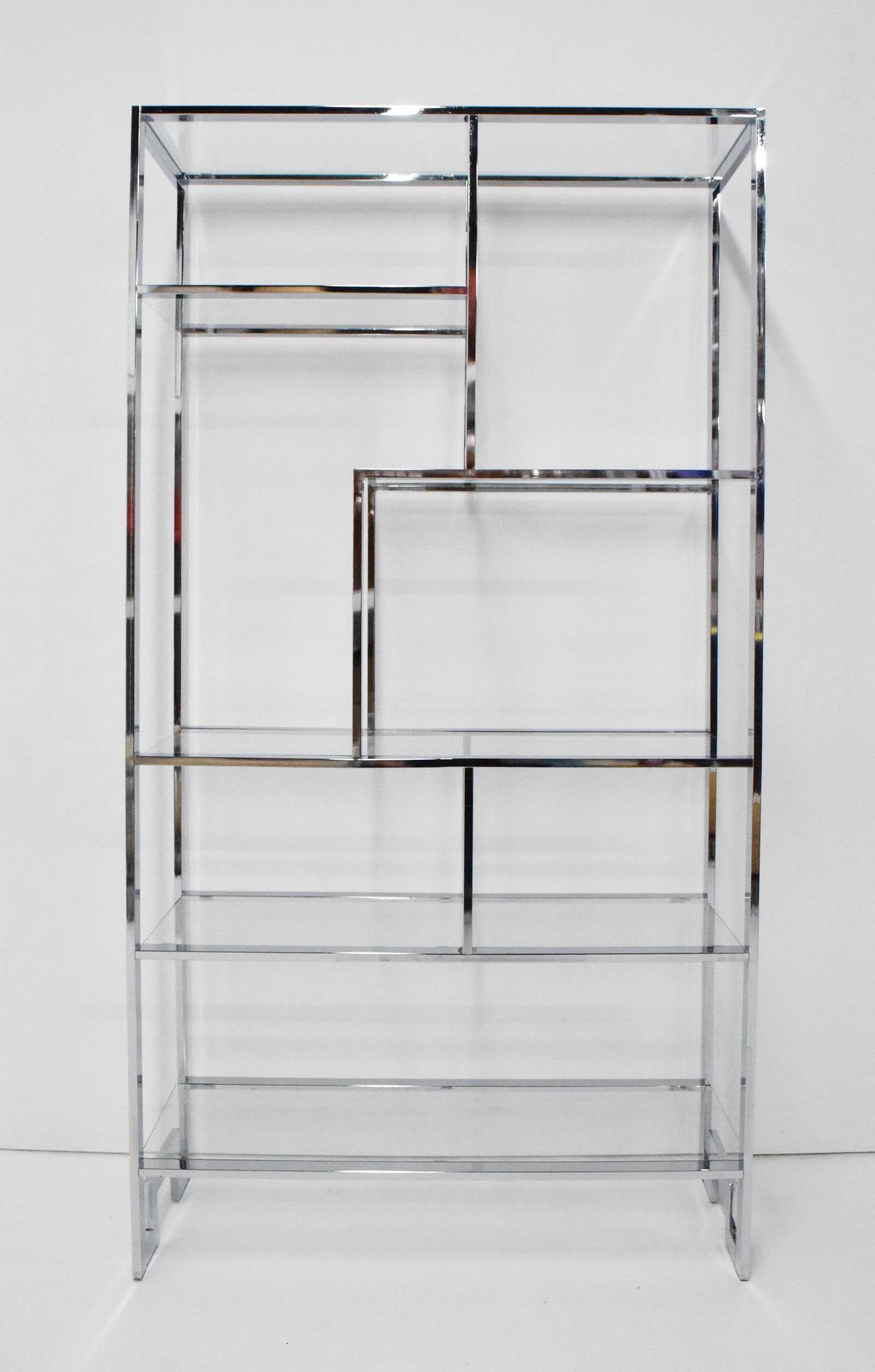 Beautiful shelf unit/étagère by Design Institute America (DIA). Timeless design style.