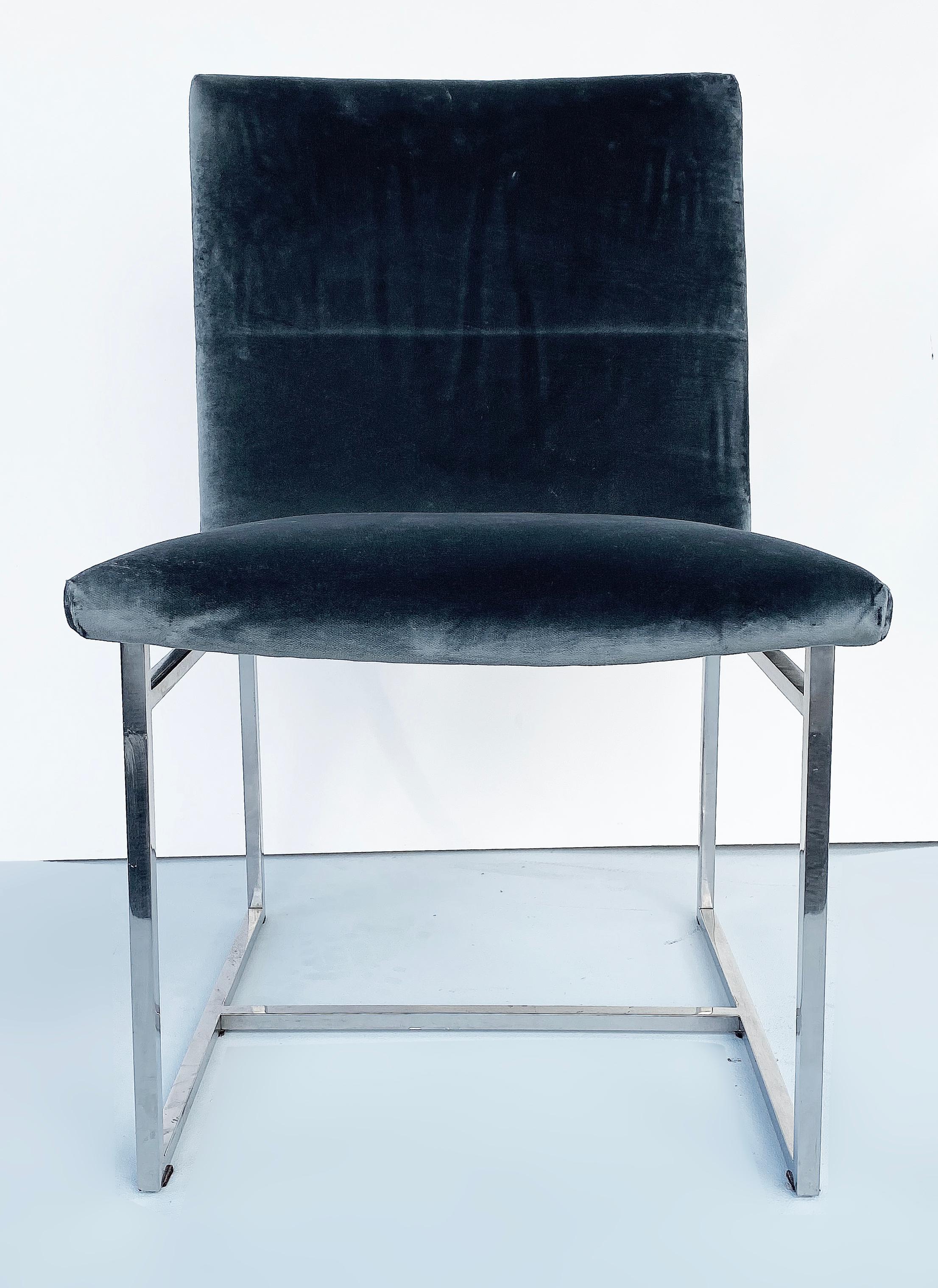 Milo Baughman style chrome desk chair in Cowtan and Tout velvet.

Offered for sale is a single chair in the style of Milo Baughman which has recently been re-upholstered in a Cowtan and Tout velvet fabric. The chair was in a lightly used New York