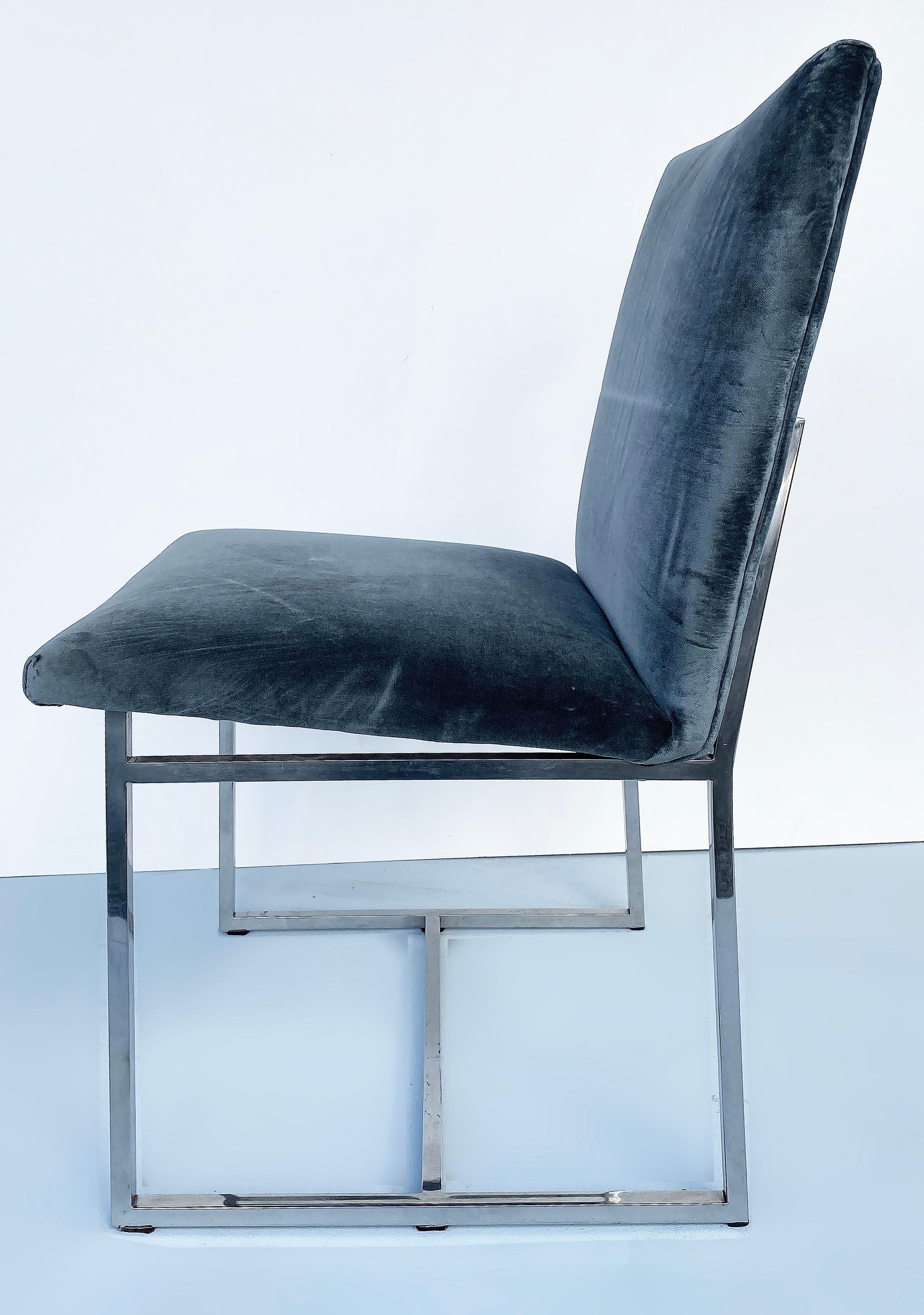 Mid-Century Modern Milo Baughman style Chrome Desk Chair in Cowtan & Tout Velvet For Sale