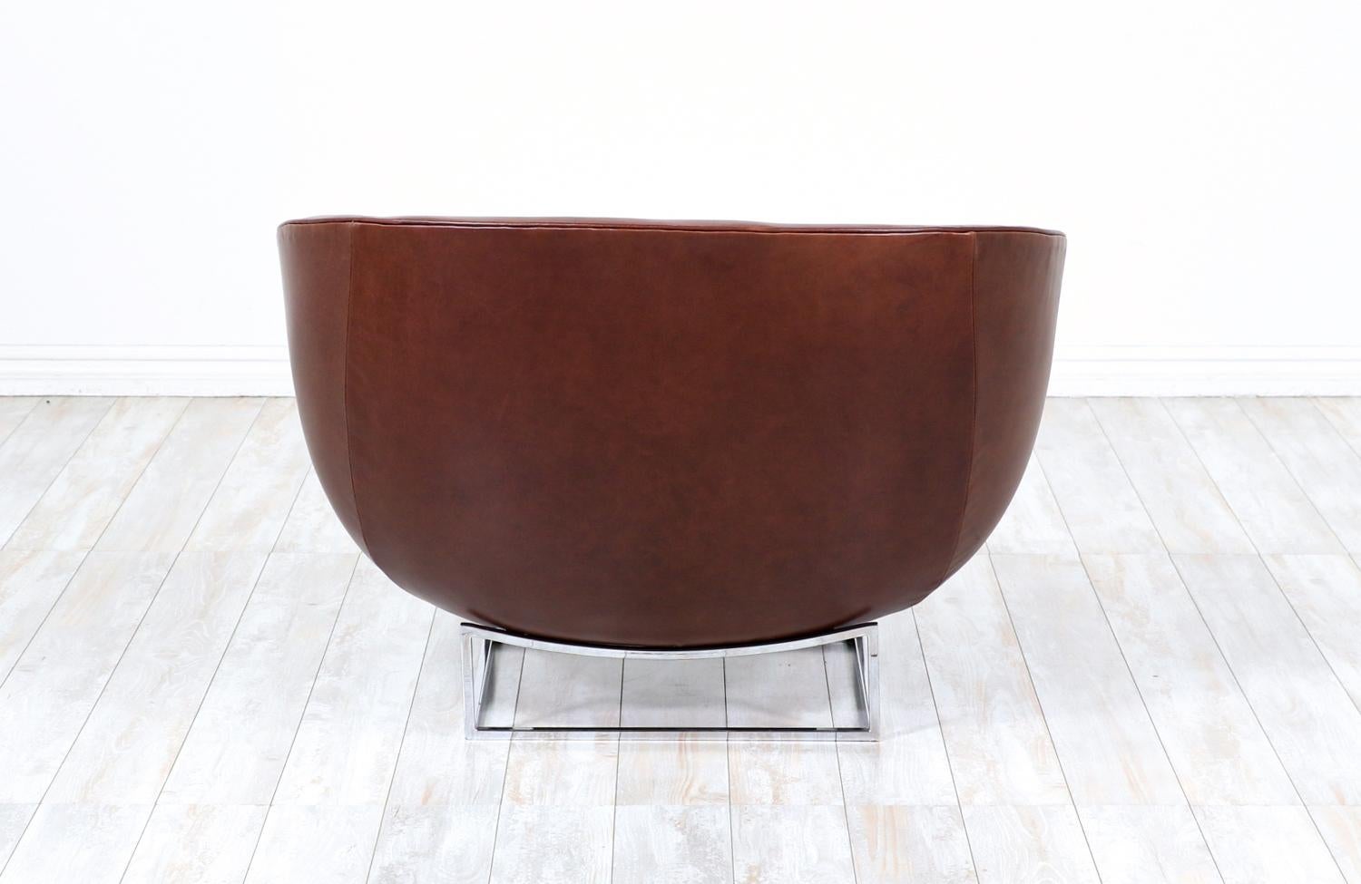 Milo Baughman Cognac Leather & Chrome Tub Chair for Thayer Coggin In Excellent Condition In Los Angeles, CA
