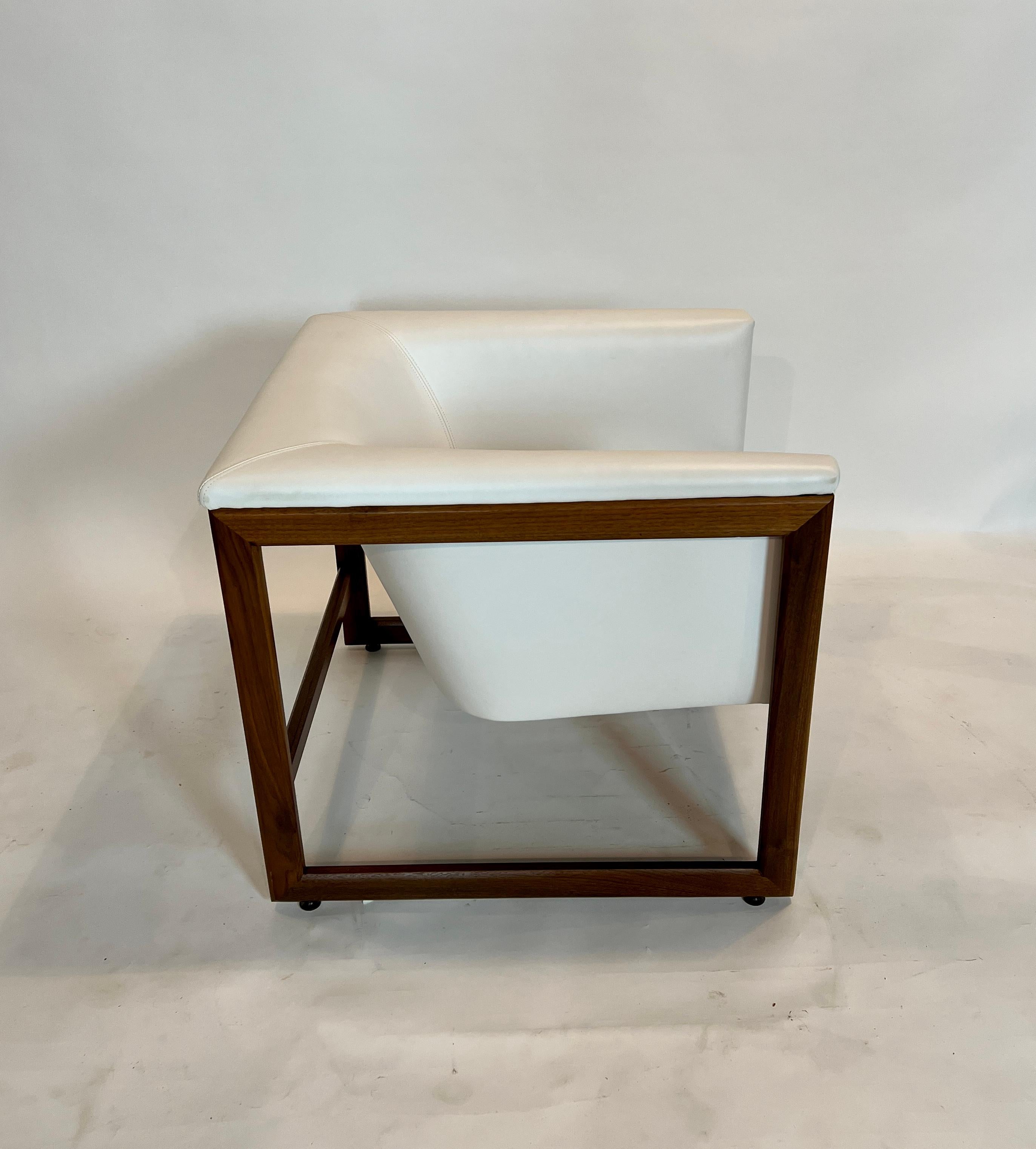 North American Milo Baughman Cube Chair For Sale