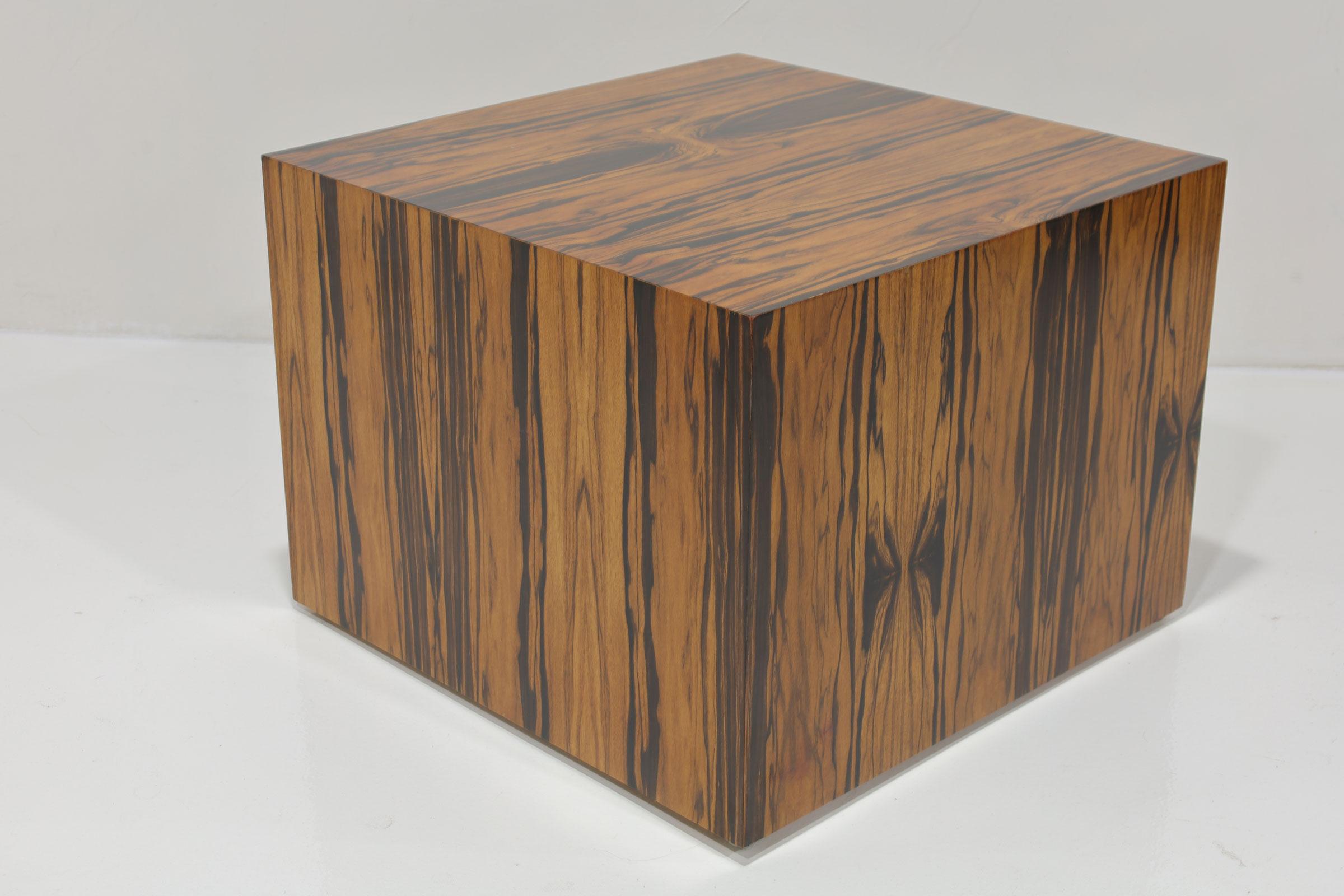 20th Century Milo Baughman Cube Side or End Table in Rosewood For Sale