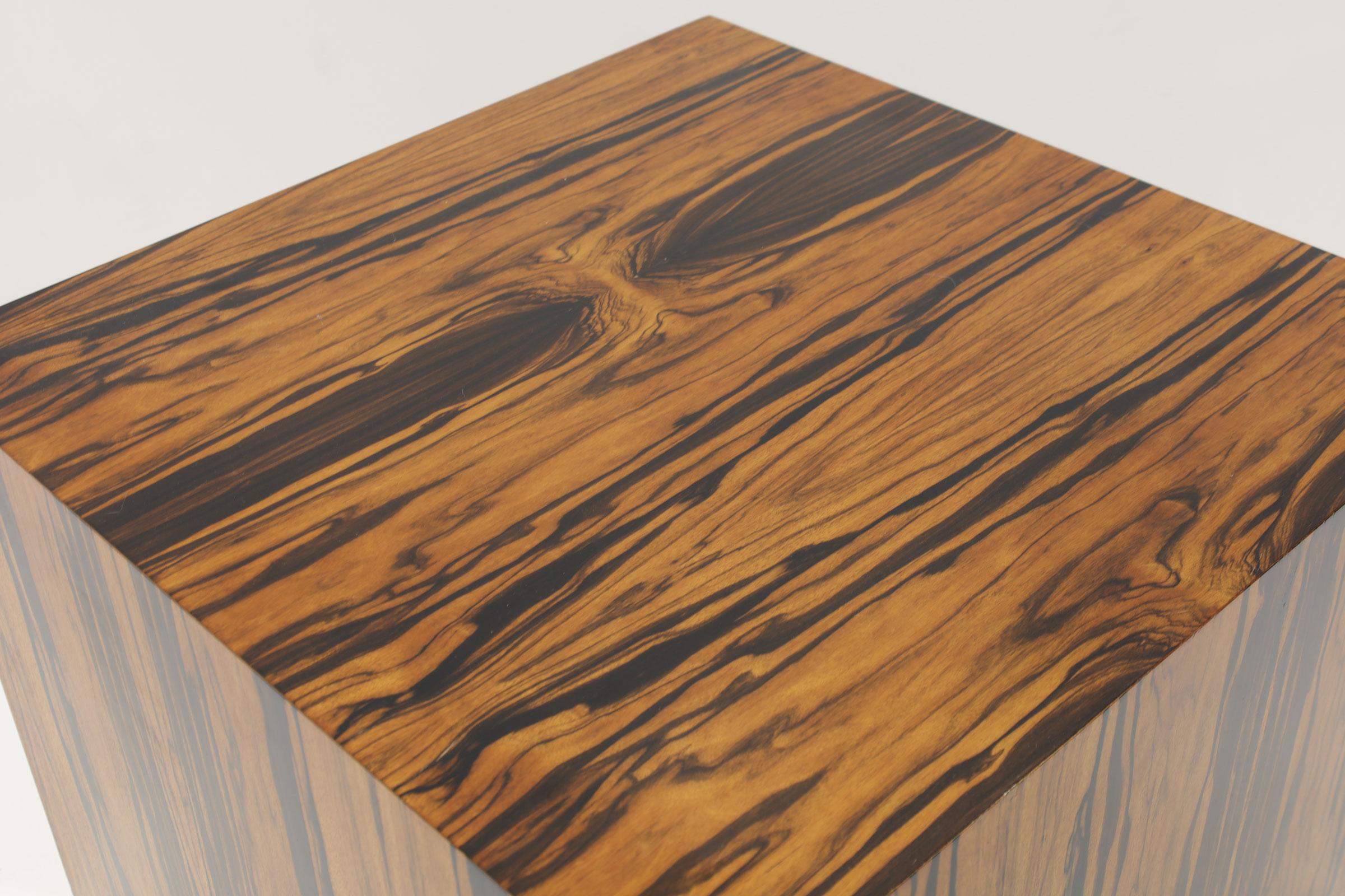 Milo Baughman Cube Side or End Table in Rosewood For Sale 1