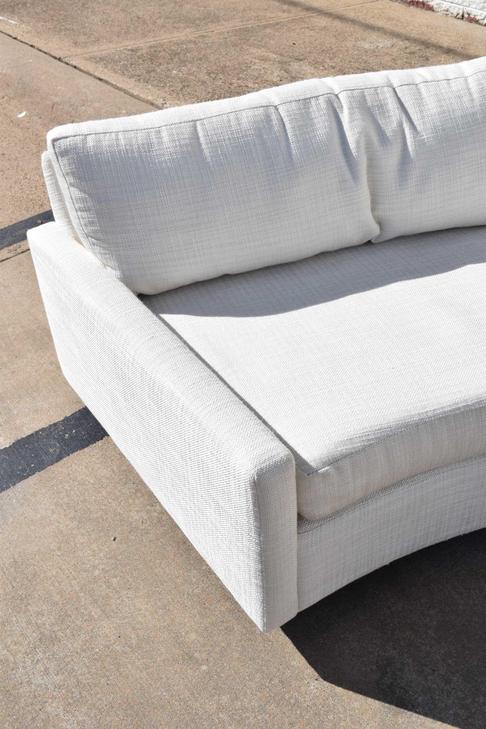 Milo Baughman Curved Sectional in White Woven Fabric 1