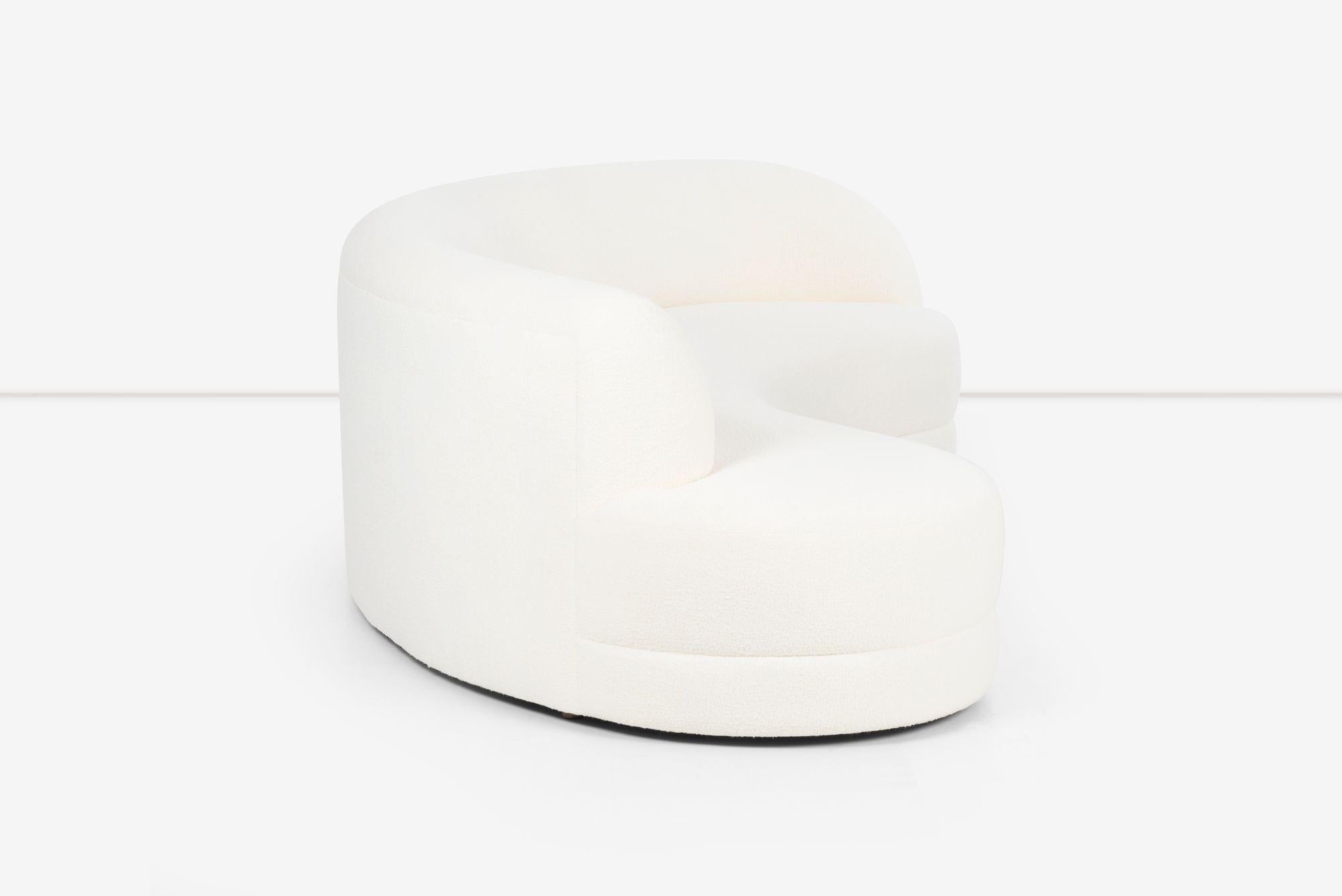 Gebogenes Sofa für Directional im Stil von Milo Baughman  (Bouclé) im Angebot