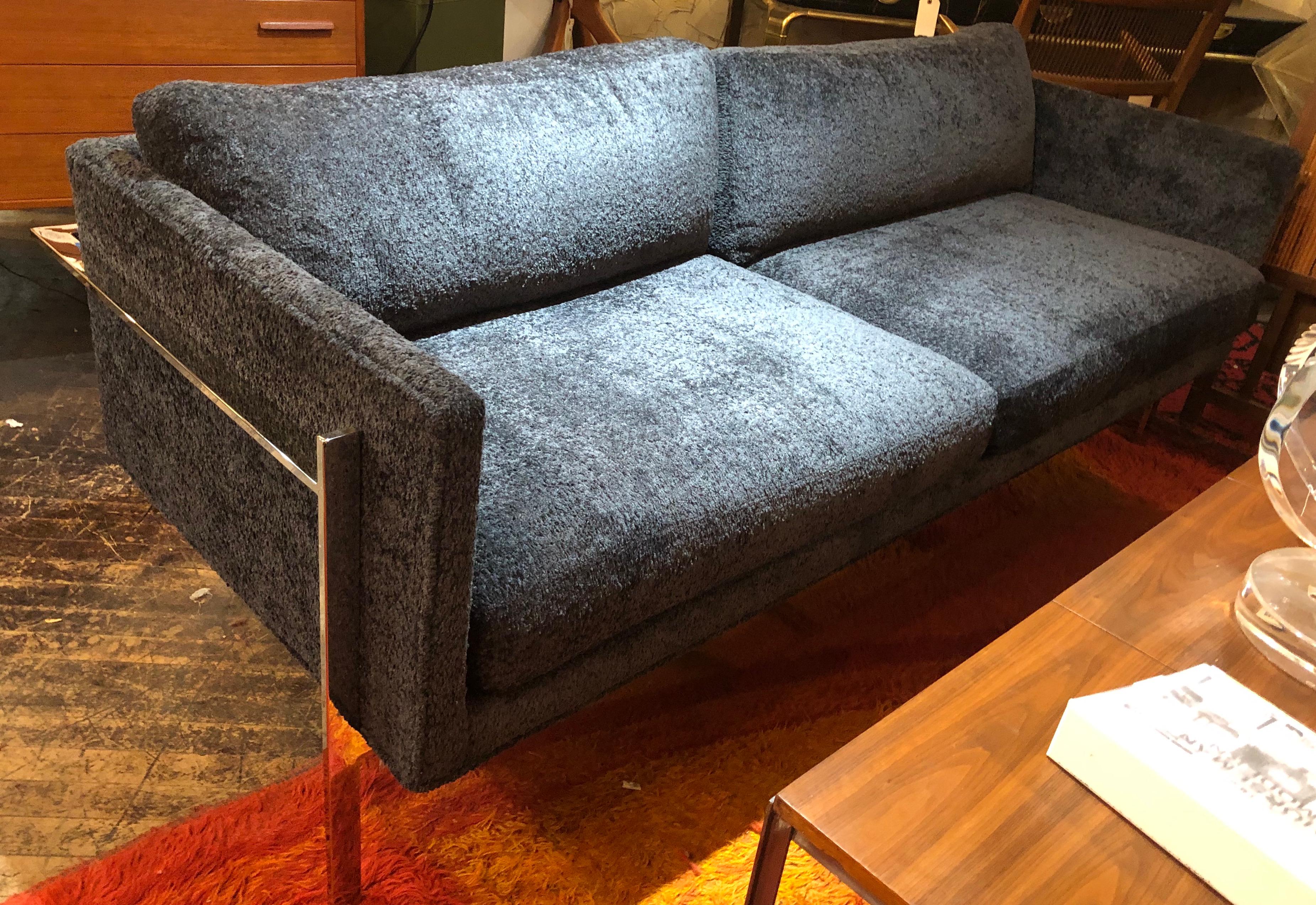 Mid-Century Modern Milo Baughman Designed Drop In Sofa For Sale