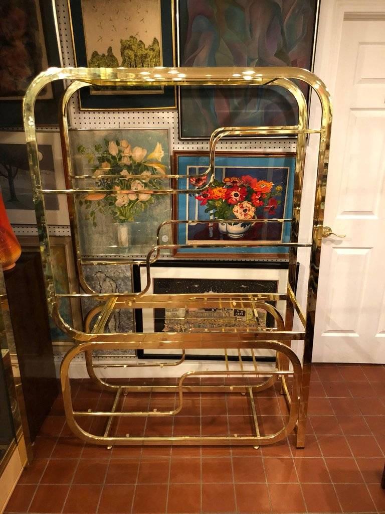 Milo Baughman DIA Style Brass and Glass Étagère 7