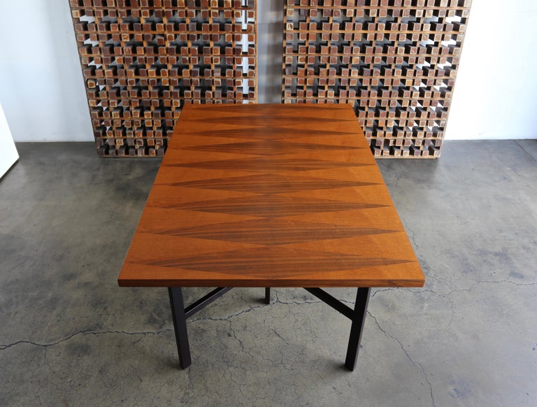 Mid-Century Modern Milo Baughman Dining Table for Directional Furniture, circa 1960 For Sale