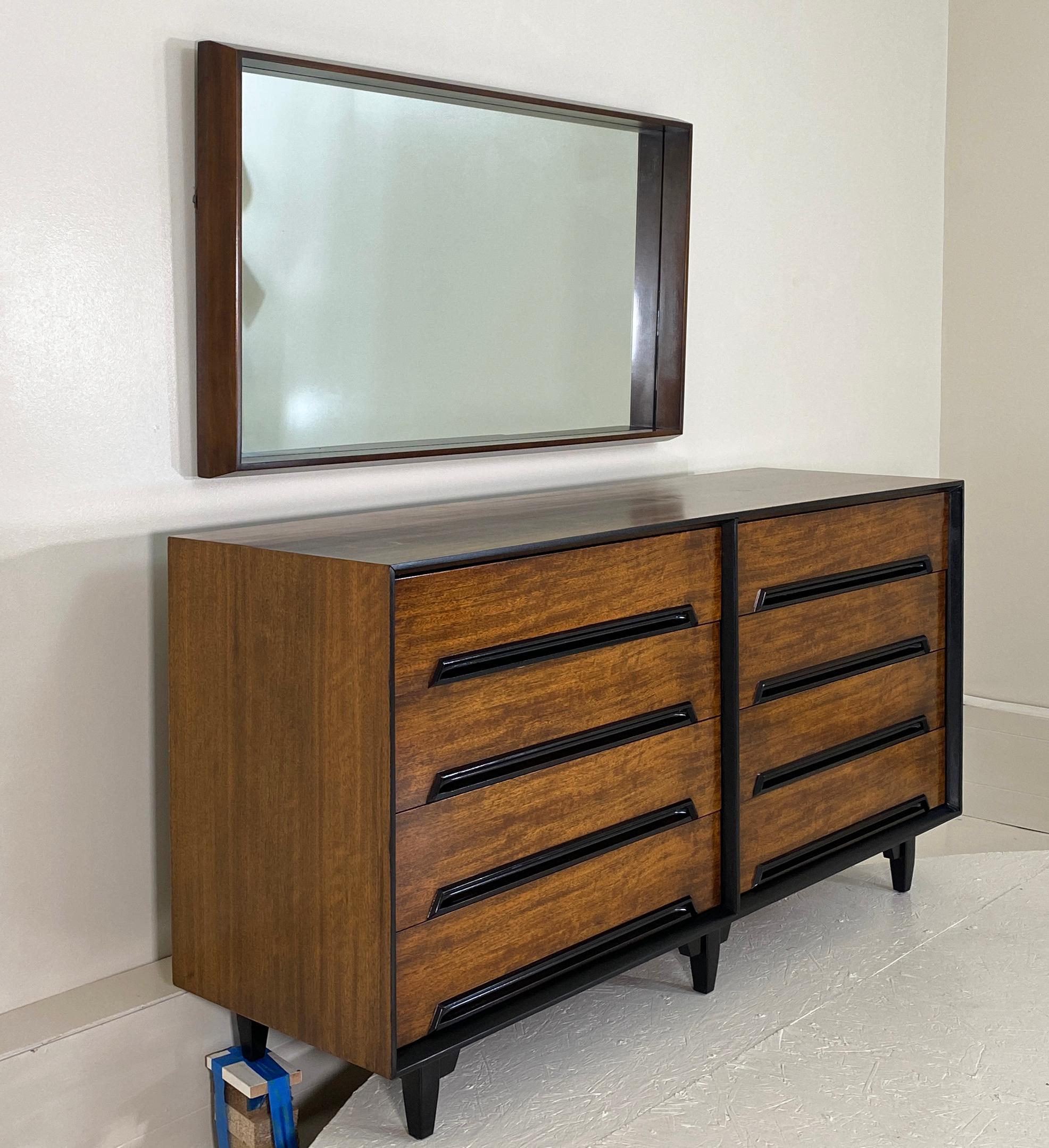Mid-Century Modern Milo Baughman Double Dresser and Mirror, 1952