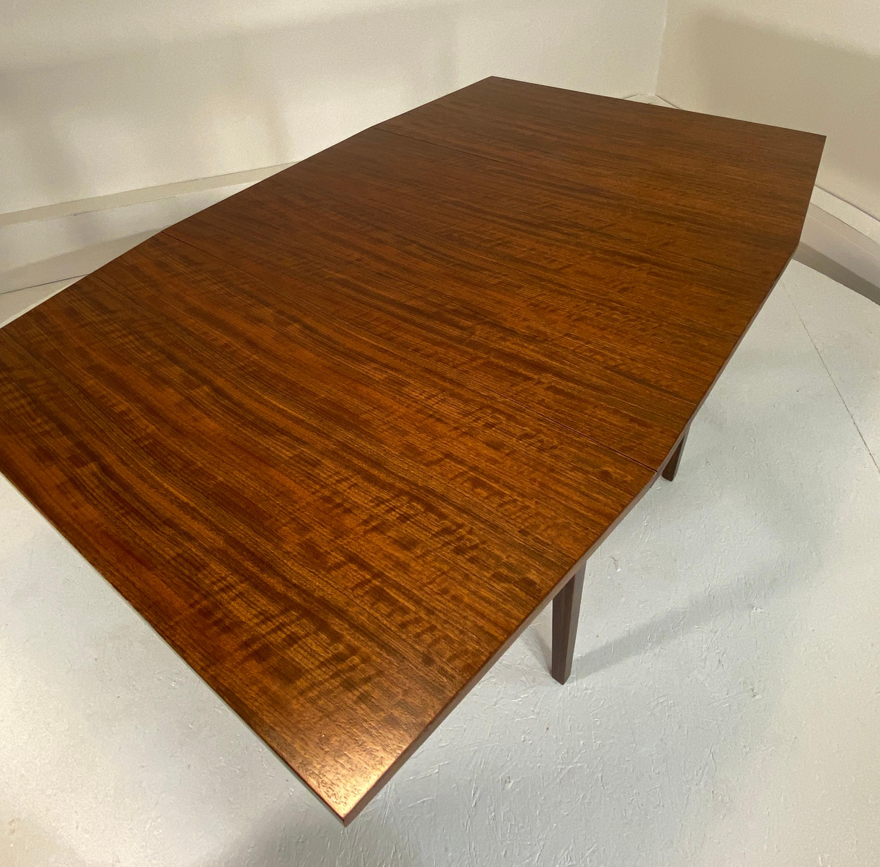 Mid-Century Modern Milo Baughman Drop Leaf Table for Drexel For Sale