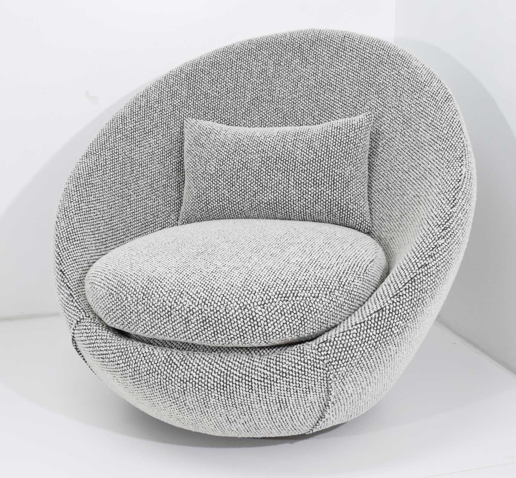 Milo Baughman Egg Swivel Chair in Black and White Nubby Upholstery 1