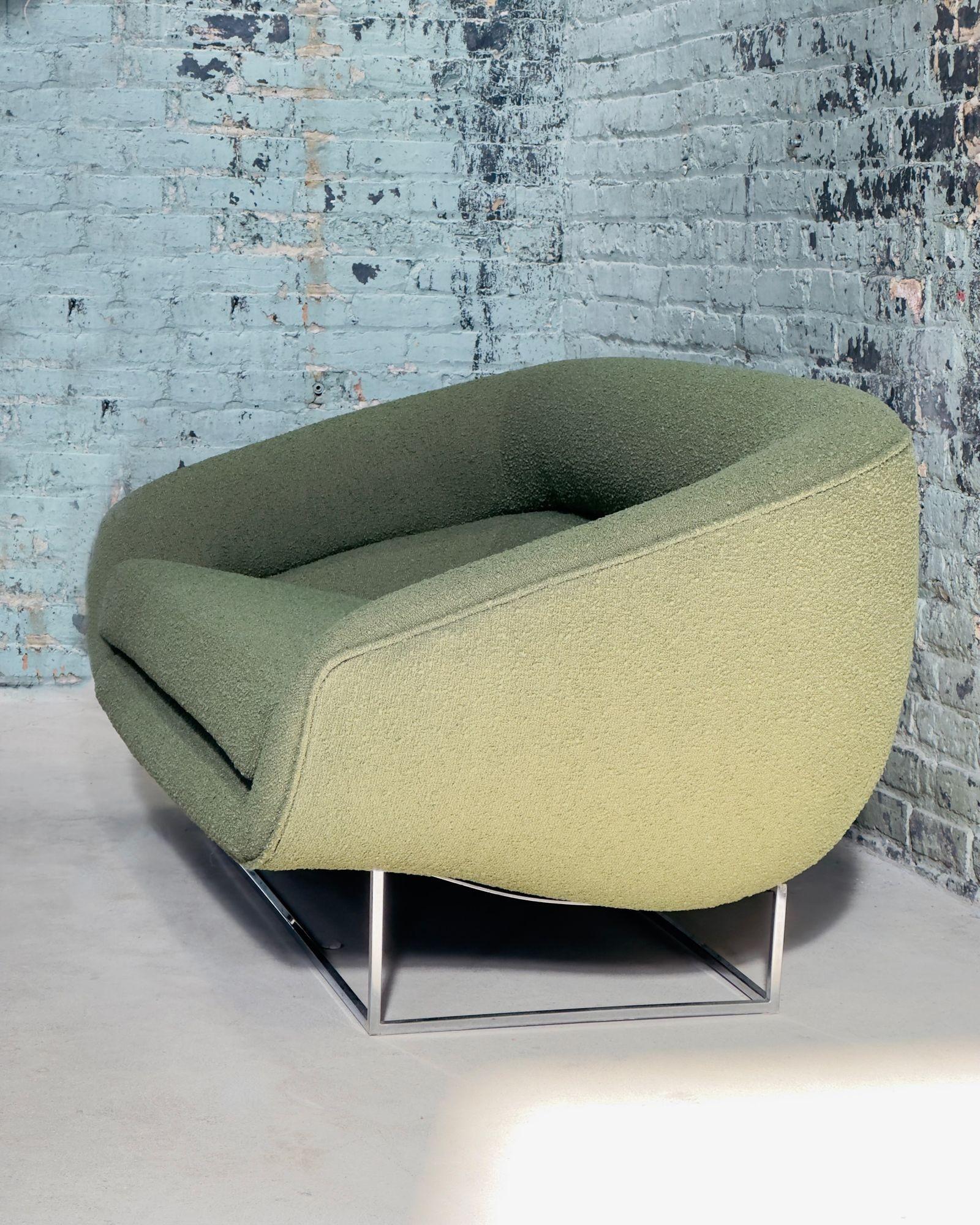 Bouclé Milo Baughman Floating Sofa w/Chrome Base, 1960 For Sale