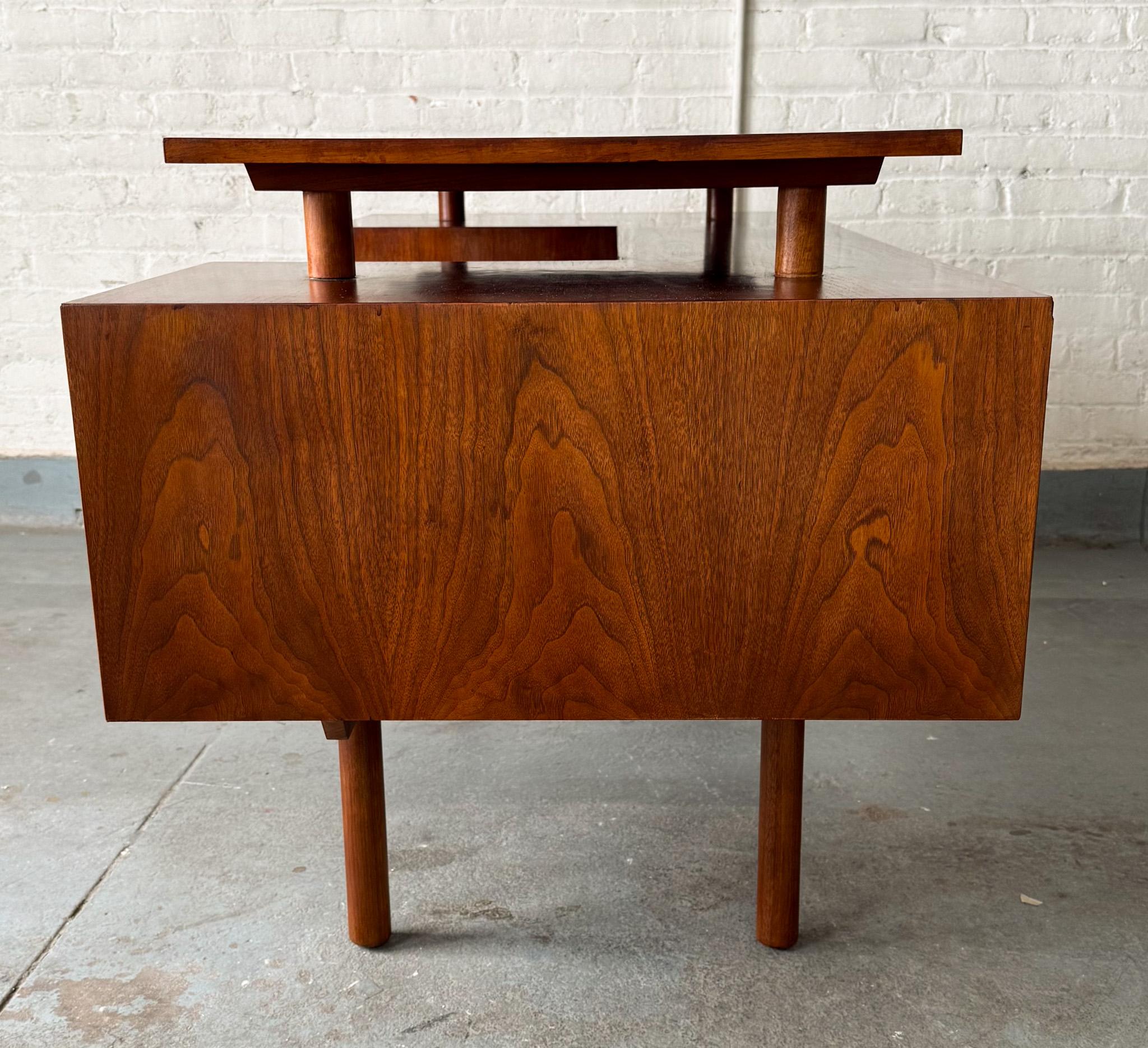 Milo Baughman Floating Top Desk, Model 1625 2