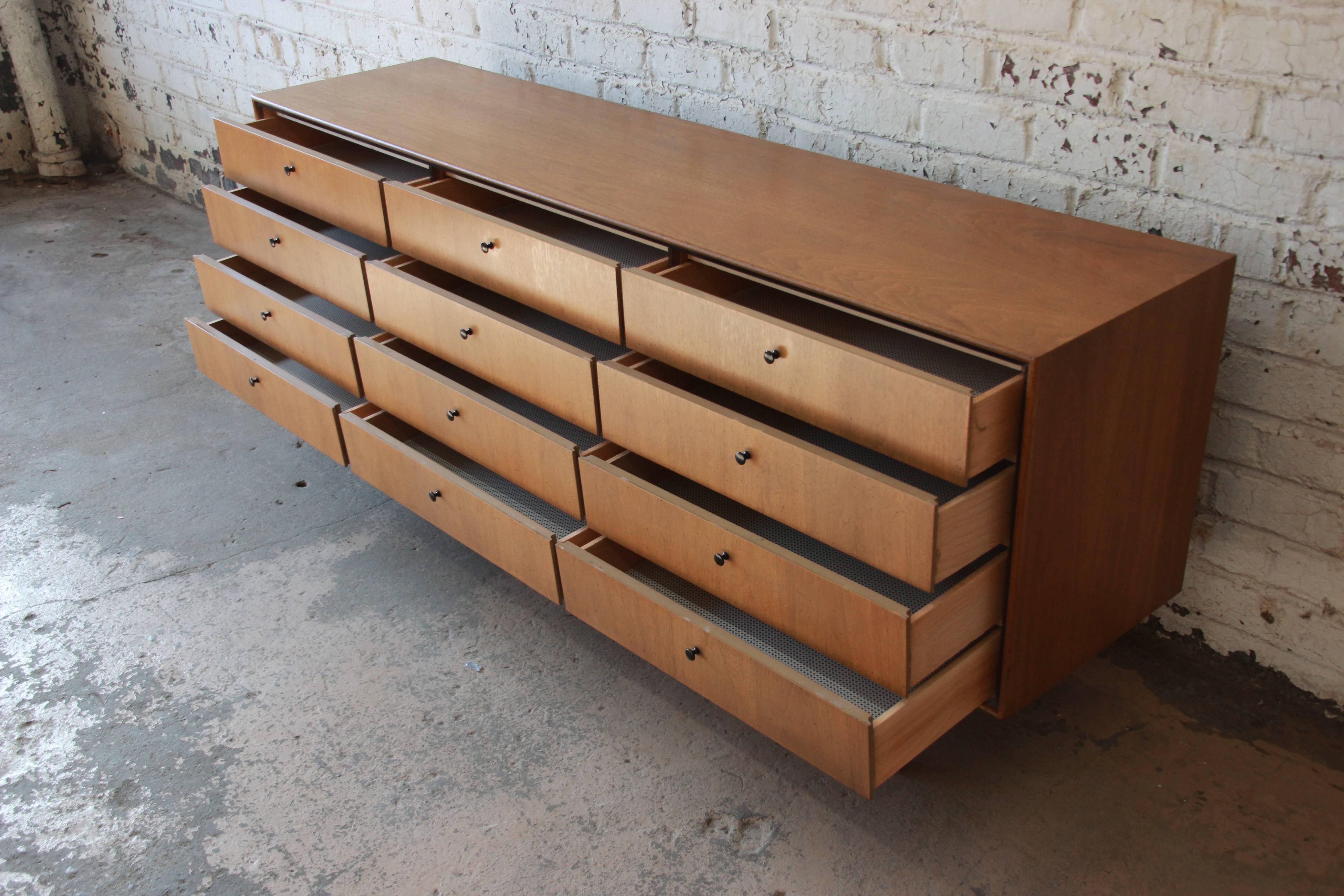 Milo Baughman for Arch Gordon Mid-Century Modern 12-Drawer Dresser 5
