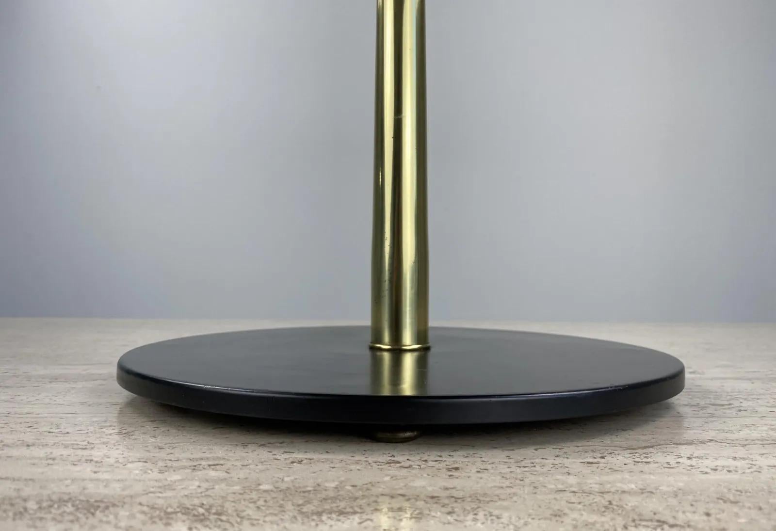 Milo Baughman for Arch Gordon Side Table In Good Condition For Sale In New York, NY