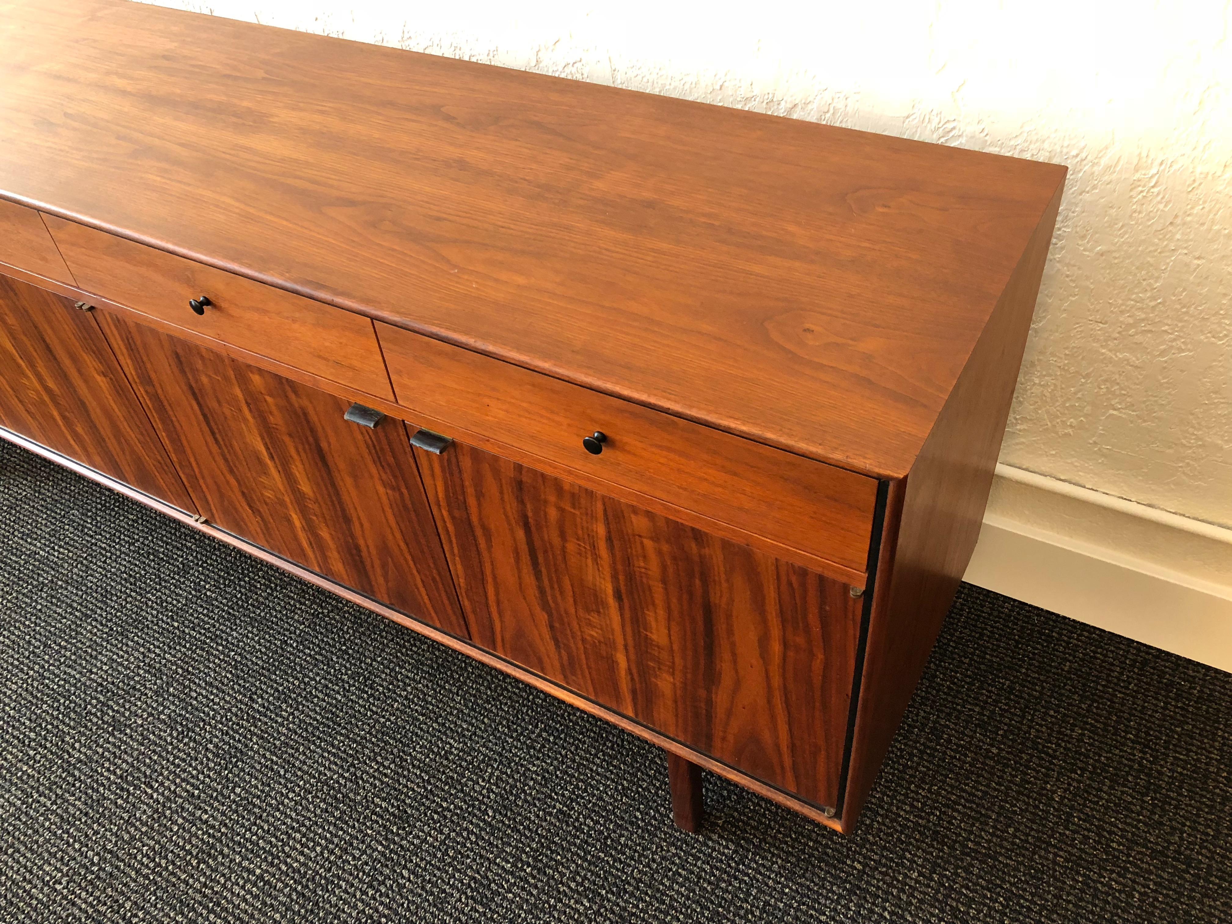Milo Baughman for Arch Gordon Walnut and Rosewood Credenza For Sale 1