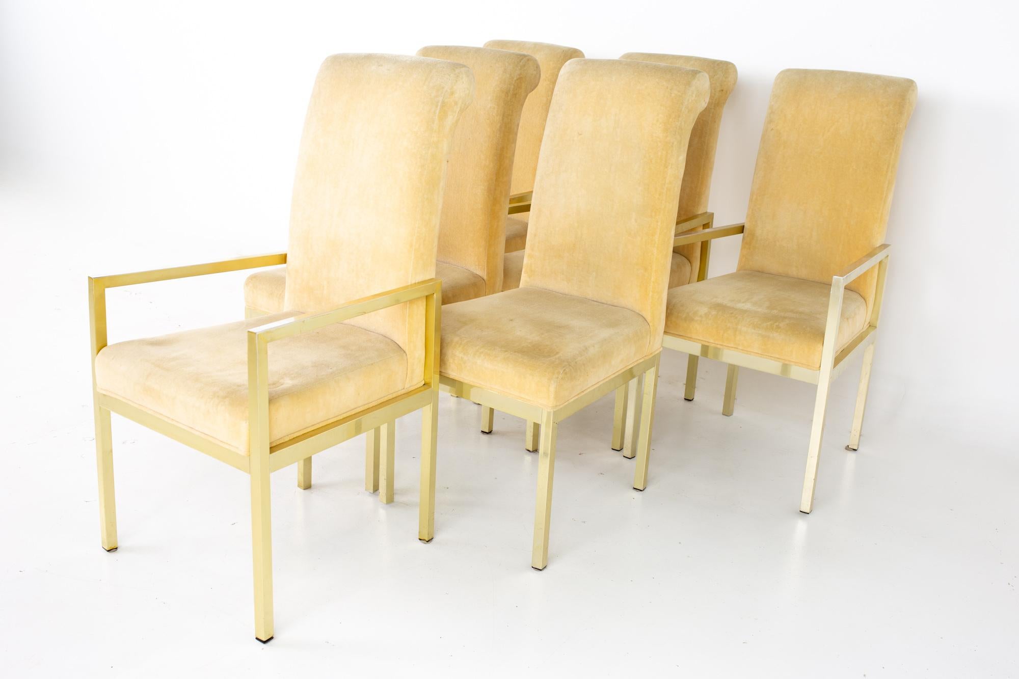 Milo Baughman für Design Institute of America Esszimmerstühle aus Messing aus der Mitte des Jahrhunderts - 6er Set
Jeder Stuhl misst: 21.5 breit x 21,5 tief x 42 hoch, mit einer Sitzhöhe von 18 Zoll

Alle Möbelstücke sind in einem so genannten
